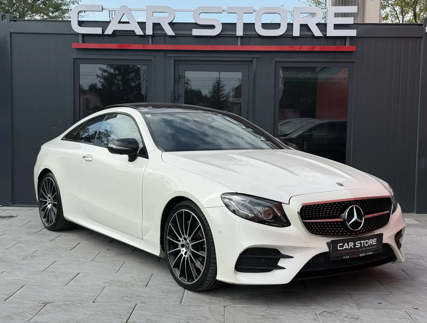 Mercedes-Benz E 220 d|AMG-Line|Pano|360°|Burmester|HUD|LED|Widescre Weiß - 1