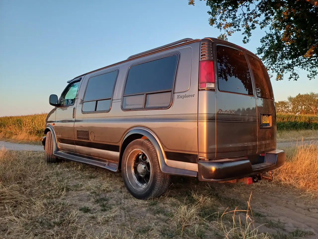 Chevrolet Chevy Van 2500 Express Explorer Limited, foto 8
