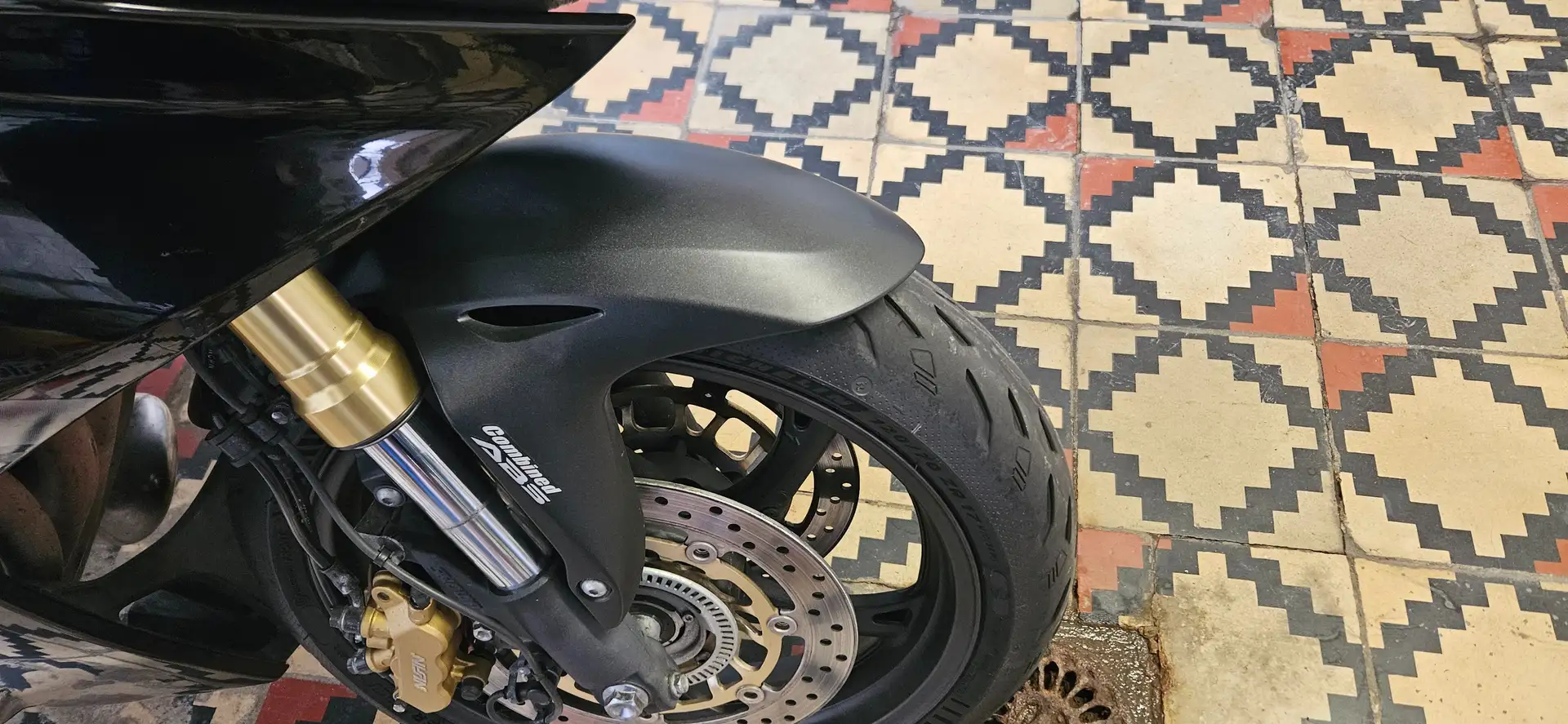 Honda CBR 600 Negru - 1
