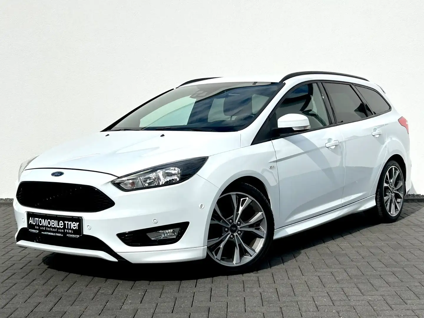 Ford Focus Turnier ST-Line /AUTOMATIK/NAVI/GARANTIE Blanc - 1