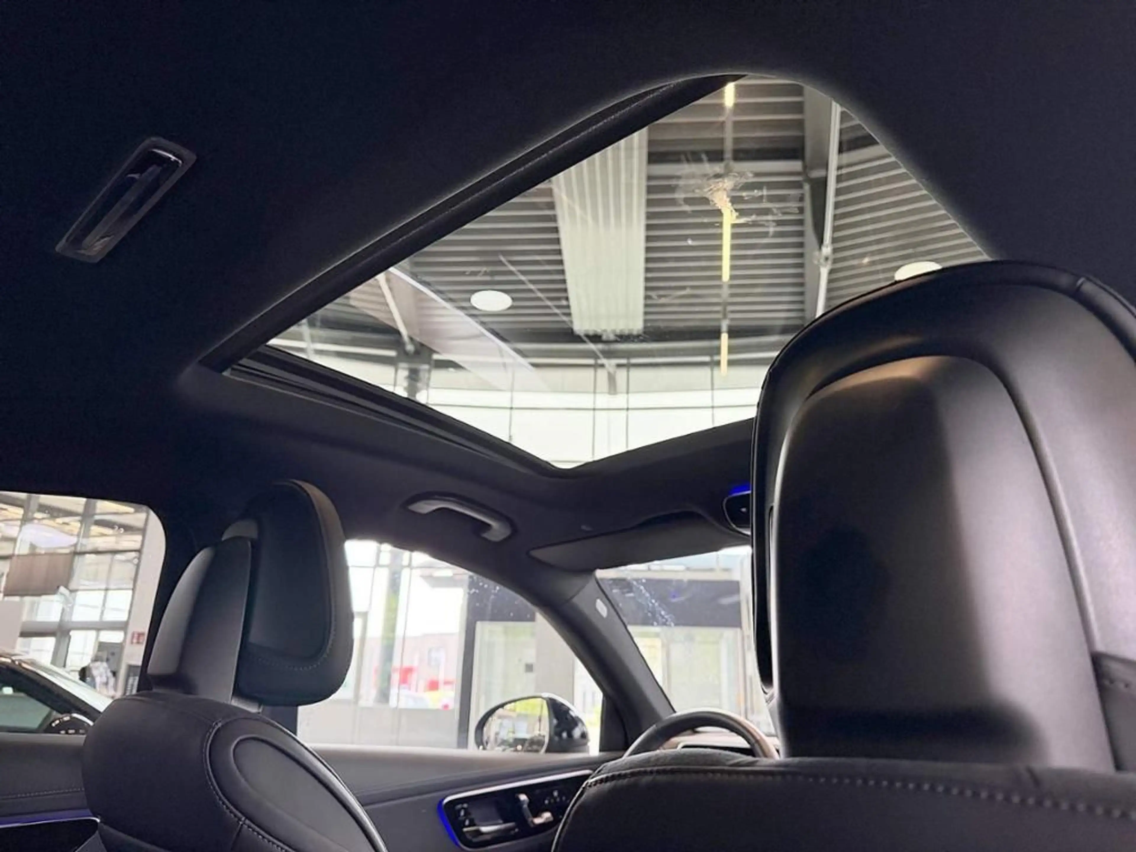 Mercedes-Benz GLC 300 e 4M Coupé AMG, Pano, AIRMATIC, Sound — photo 5
