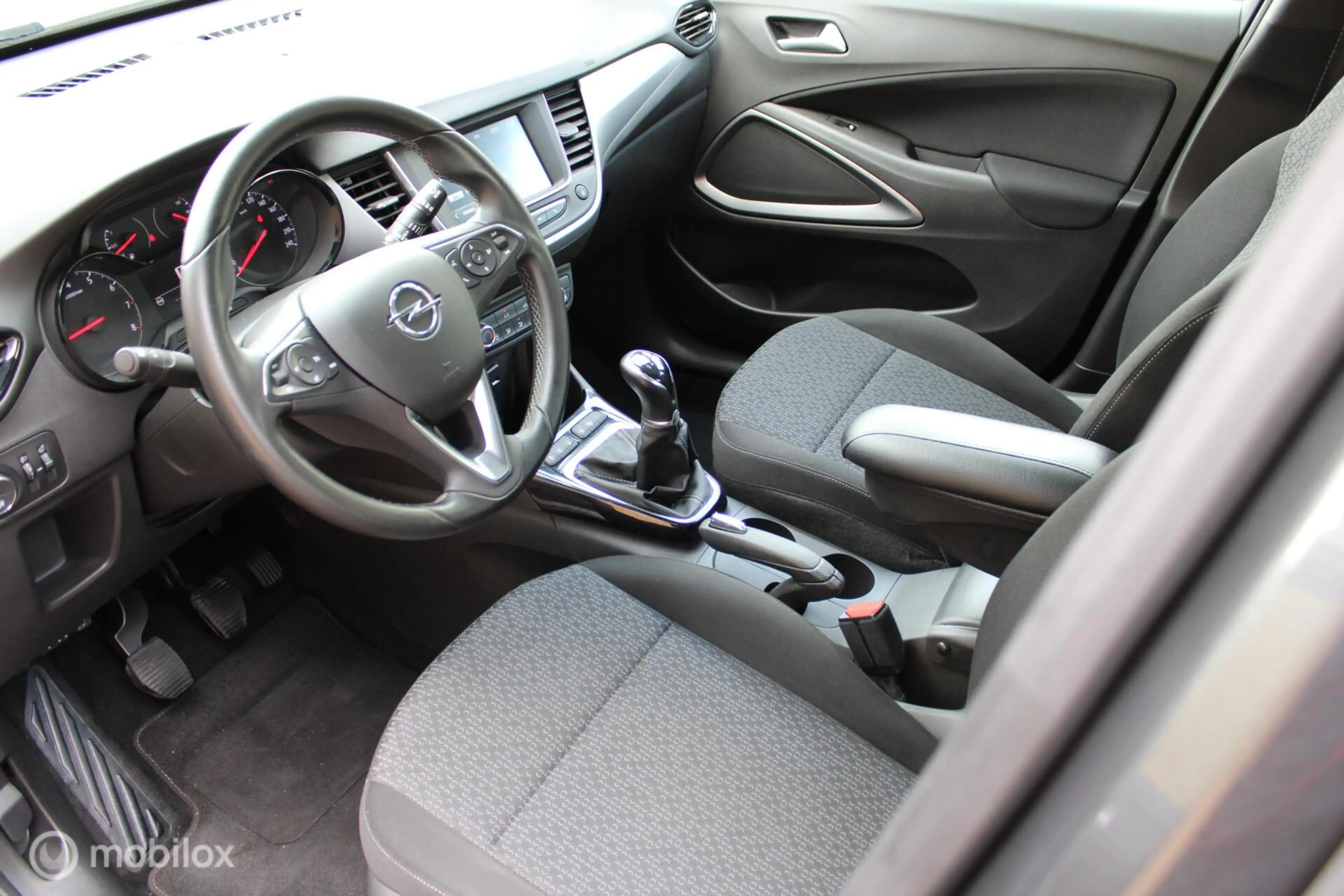 Opel Crossland X 1.2 Turbo 110 PK Online Edition, App connect, Crui — photo 8