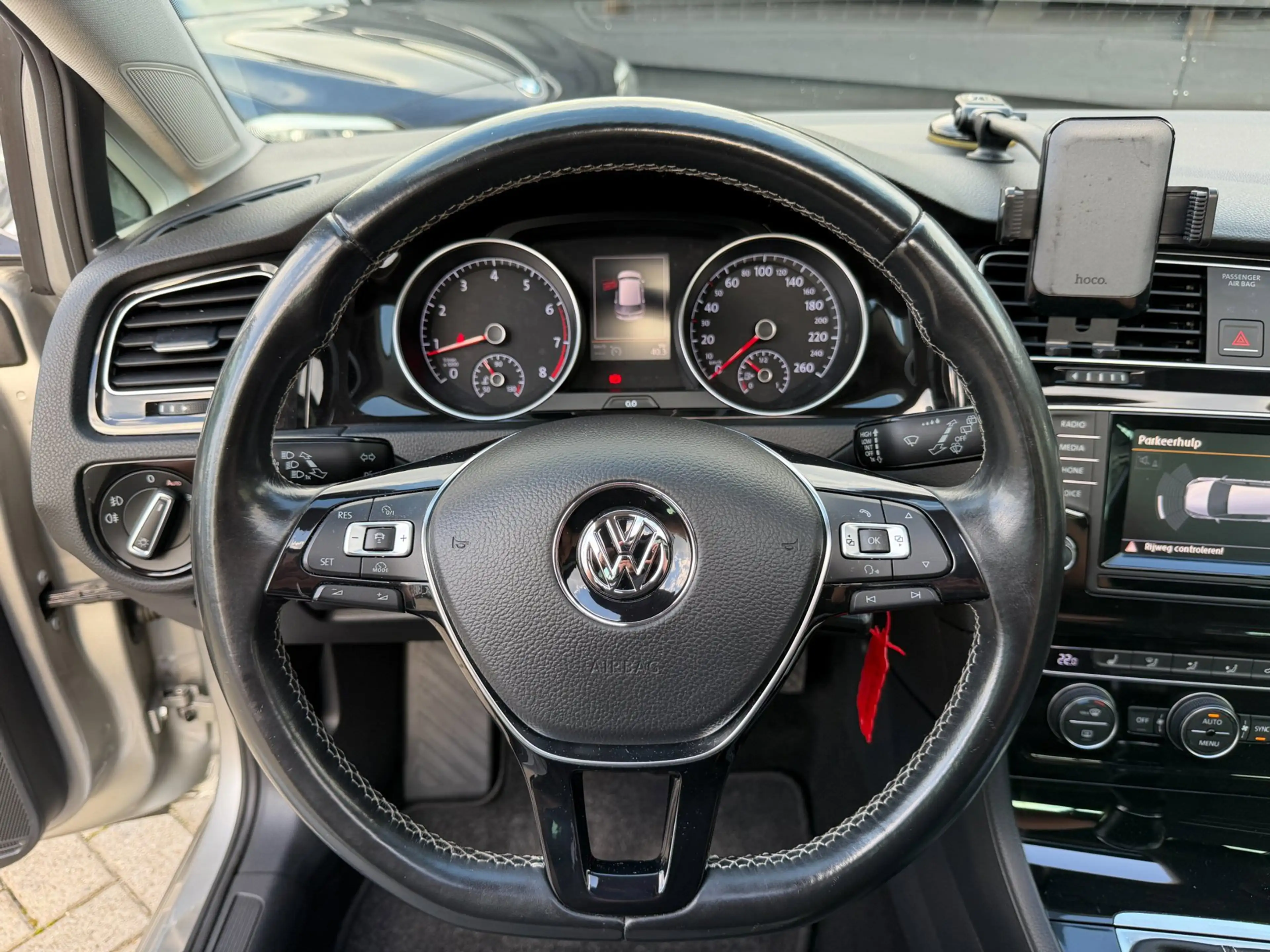 Volkswagen Golf 1.4 TSI Xenon Led I Pano I ACC I Blind spot I Navi — photo 11
