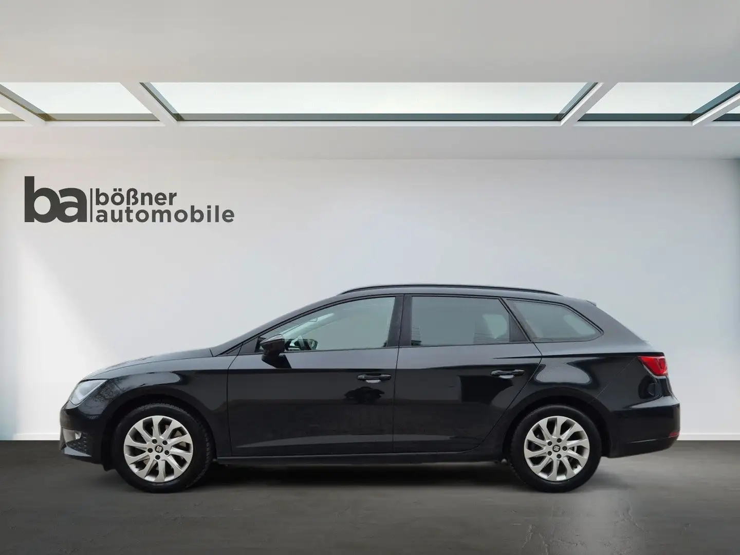 SEAT Leon ST FR PANORAMA/ACC/LED/APPLE/ANDROID/NAVI Schwarz - 2
