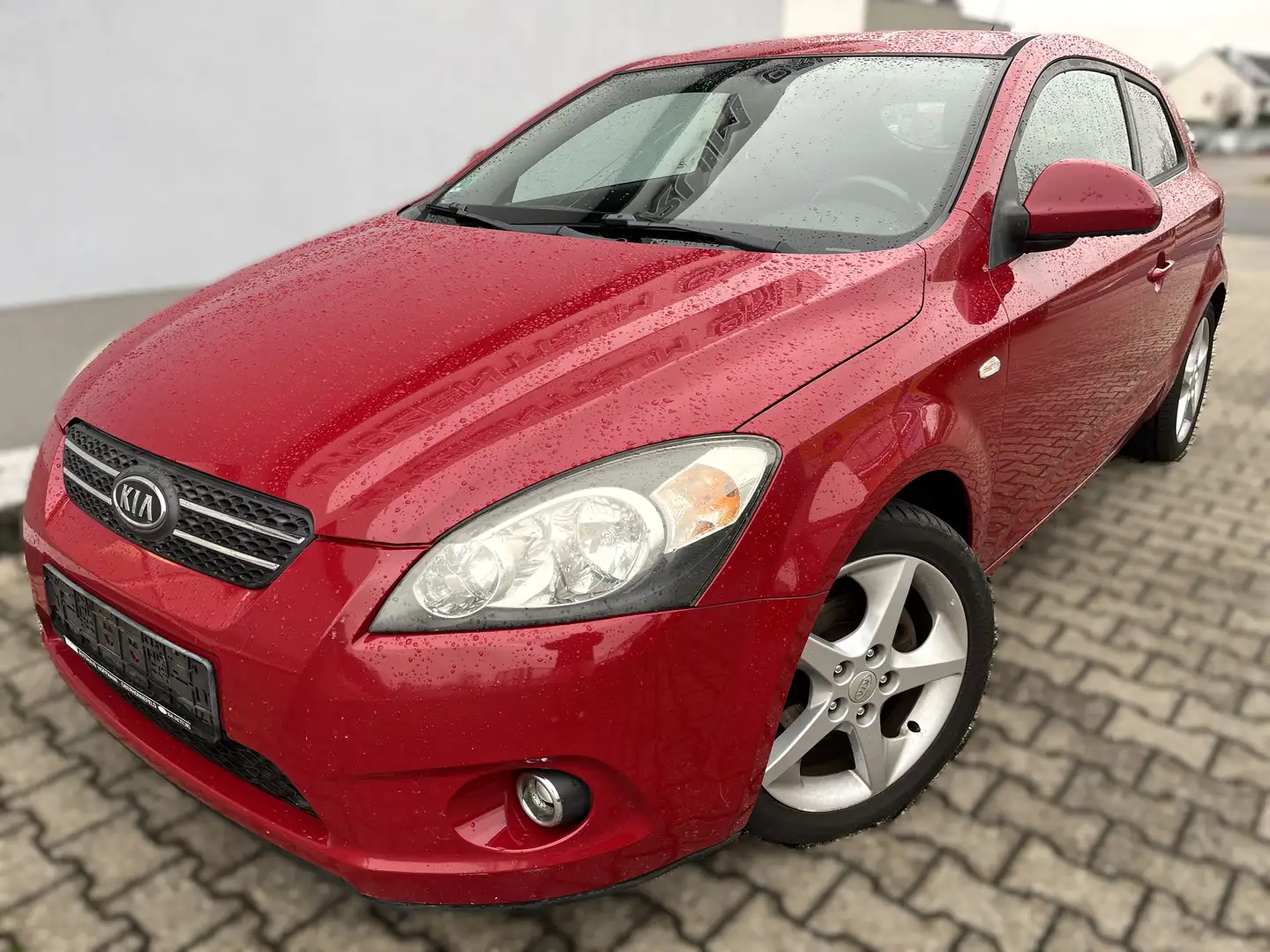 Kia ProCeed / pro_cee'd ProCeed 1.6 CRDi /Klima/Festpreis Червоний - 2