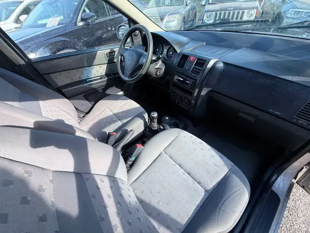 Hyundai Getz view 7