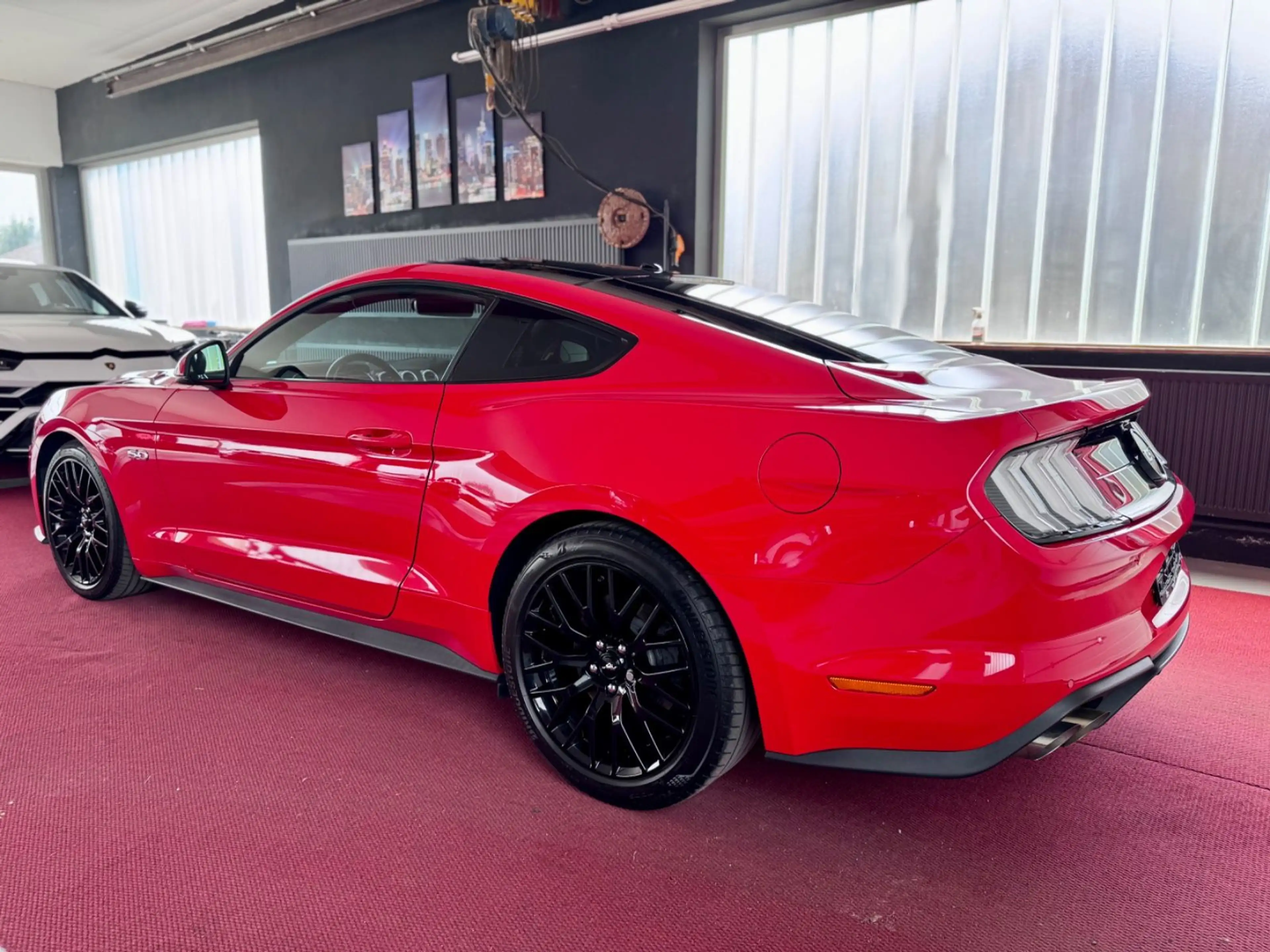 Ford Mustang GT Fastback 1Hand Deutsch ACC Performanc — photo 8