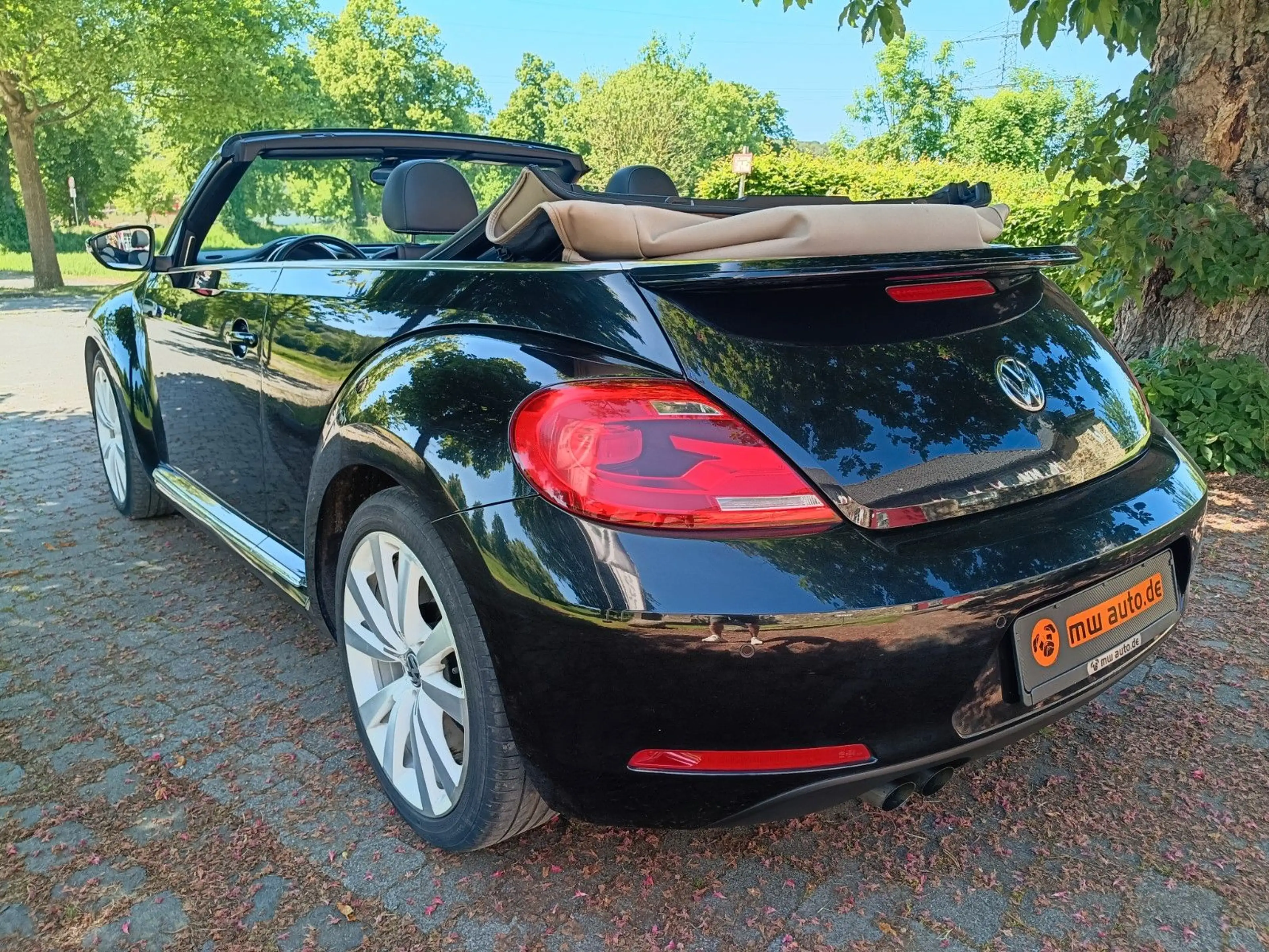 Volkswagen New Beetle 1.4 TRAUMCABRIO, 160PS,DSG,KETTE NEU! — photo 15