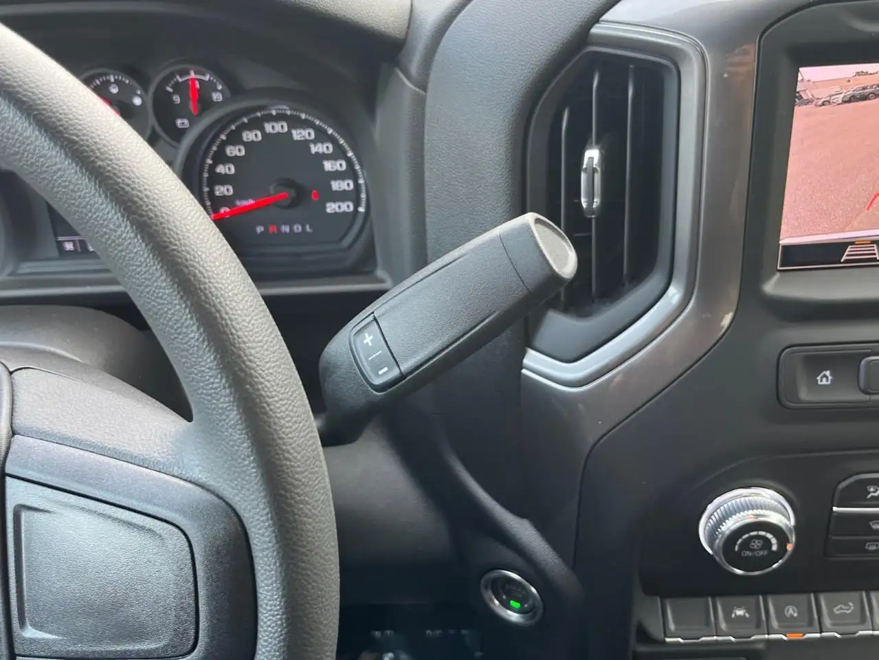 GMC Sierra 1500 photo GMC Sierra 1500
