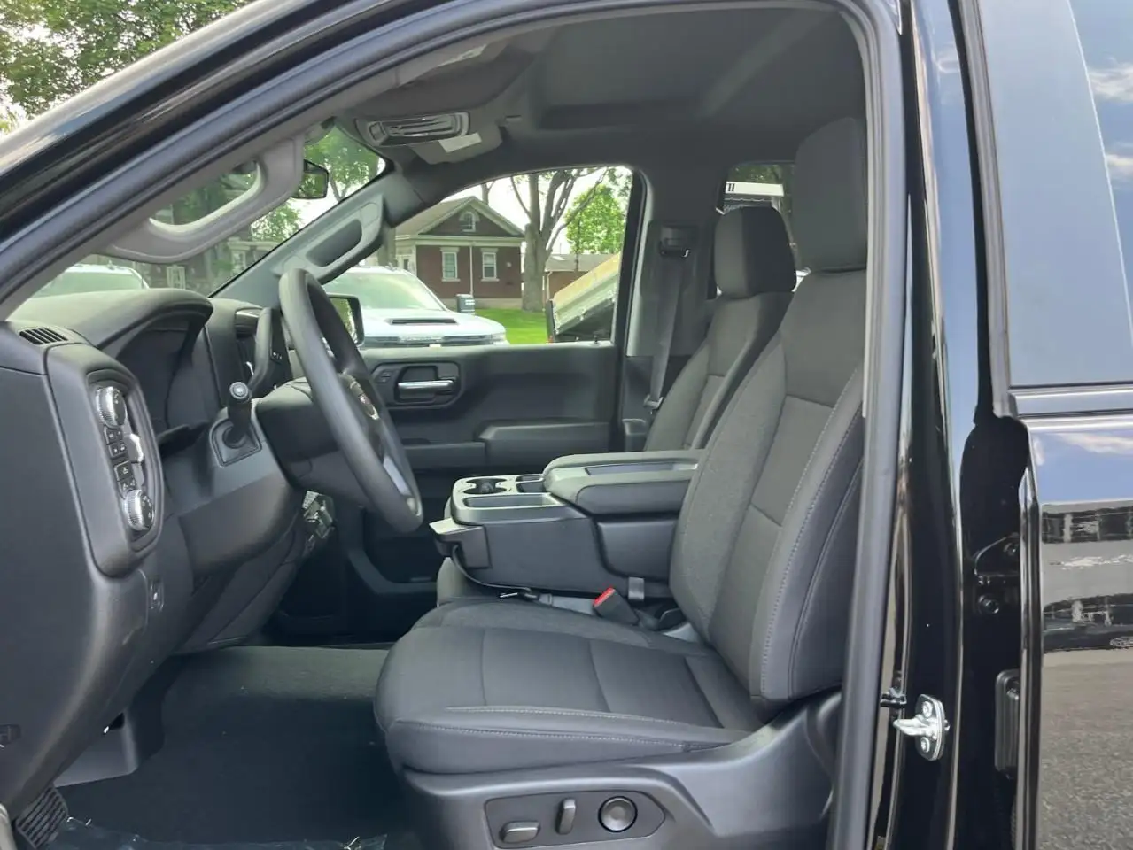 GMC Sierra 1500 photo GMC Sierra 1500