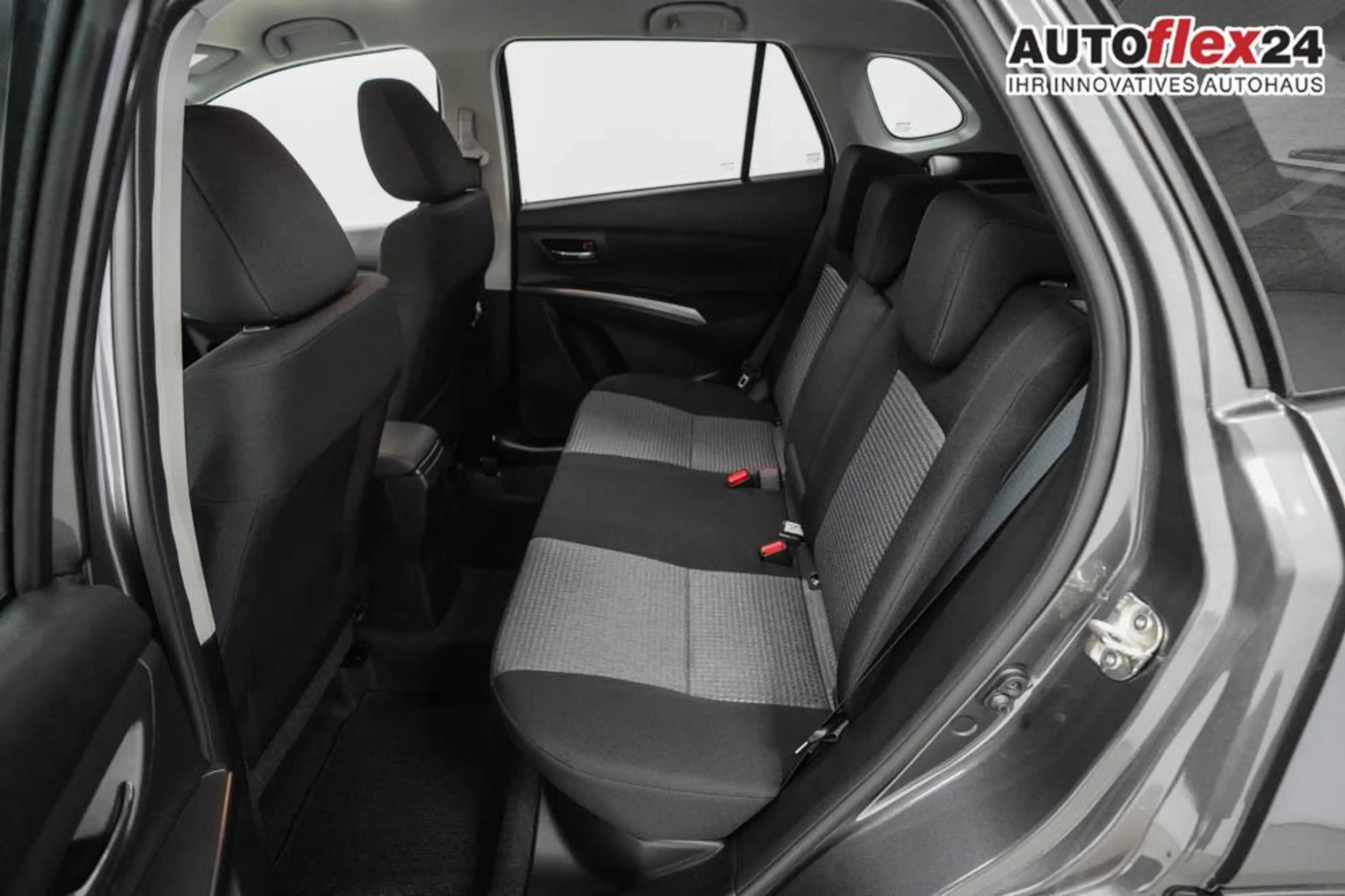 Suzuki S-Cross 1,4 2WD Mild-Hybrid AT GL+ - LAGER 81 kW (110 P... — photo 15