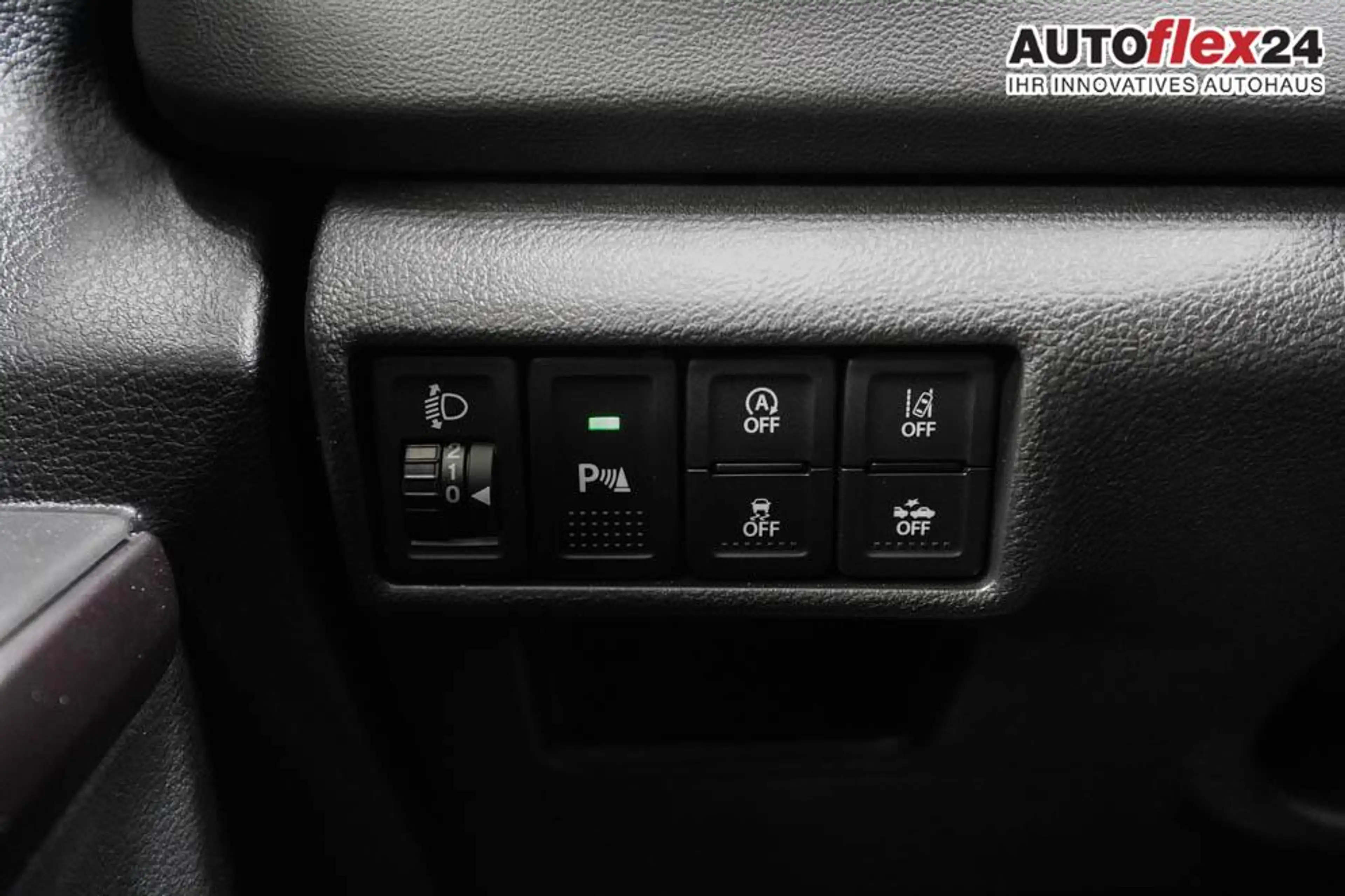 Suzuki S-Cross 1,4 2WD Mild-Hybrid AT GL+ - LAGER 81 kW (110 P... — photo 10