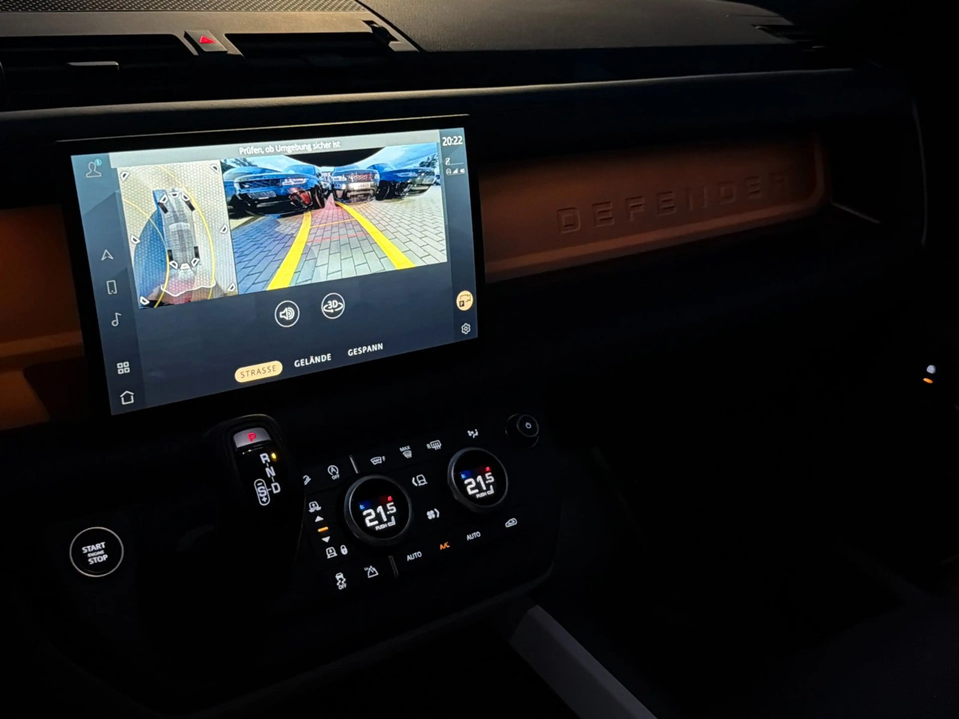 Land Rover Defender 110 D300*HSE*X-Dynamic*Pano*AHK*HUD* — photo 25