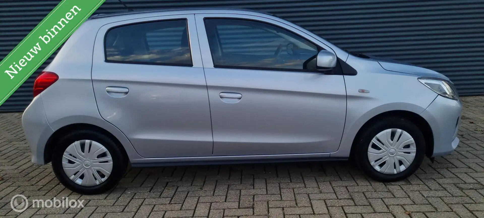 Mitsubishi Space Star 1.0 Libelle Edition Grijs - 2