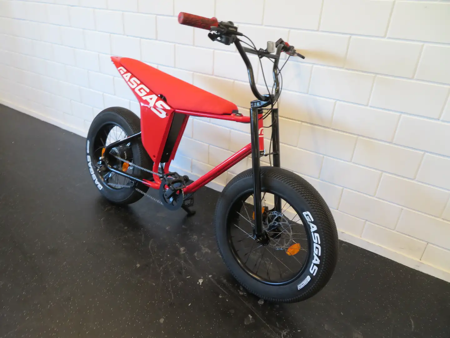 Gas Gas MOTO 1 FATBIKE NIEUWSTAAT! Rouge - 2