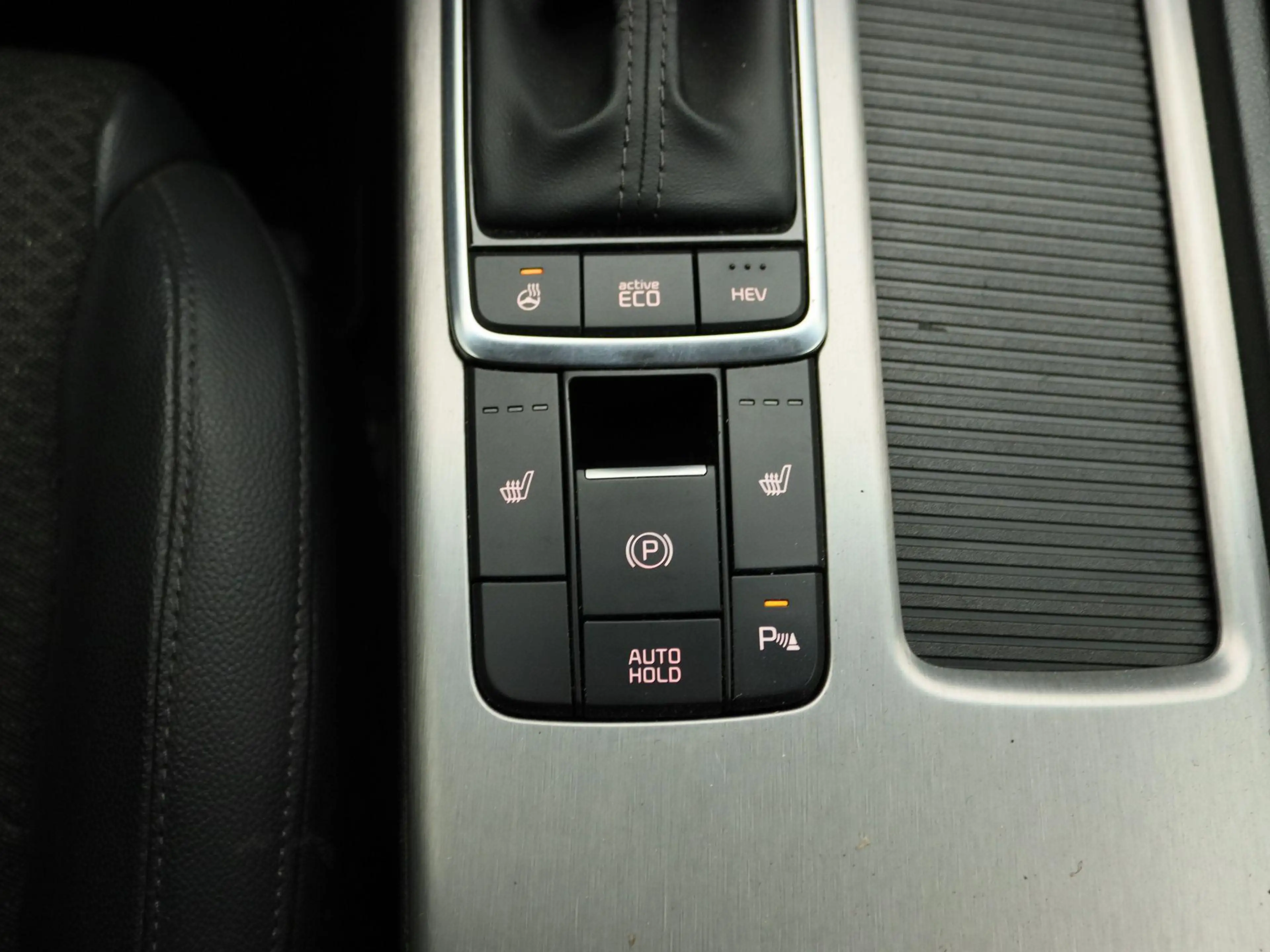 Kia Optima 2.0 GDI PHEV Business DynamicLine | Stoelverwarmin — photo 12
