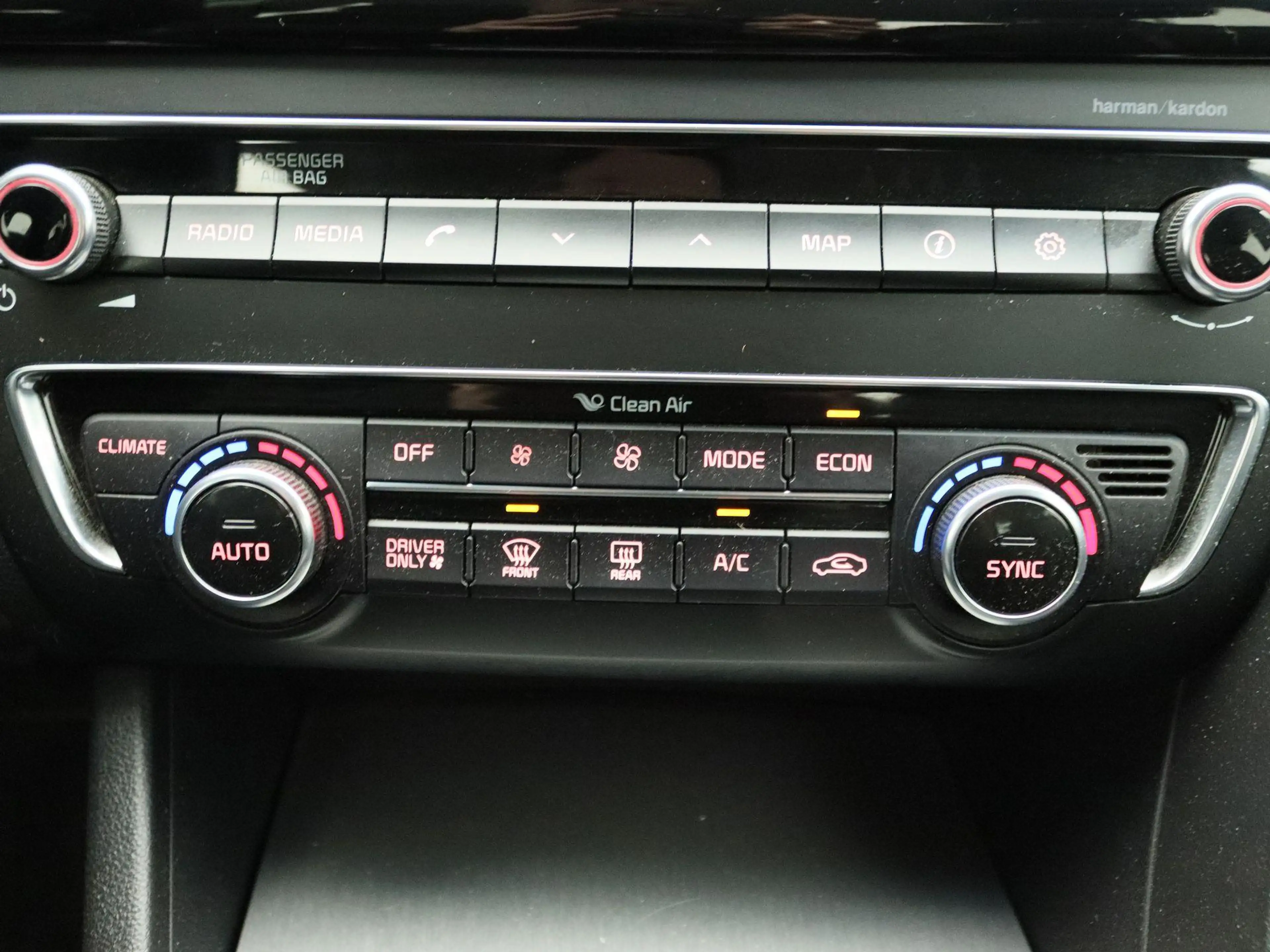 Kia Optima 2.0 GDI PHEV Business DynamicLine | Stoelverwarmin — photo 10