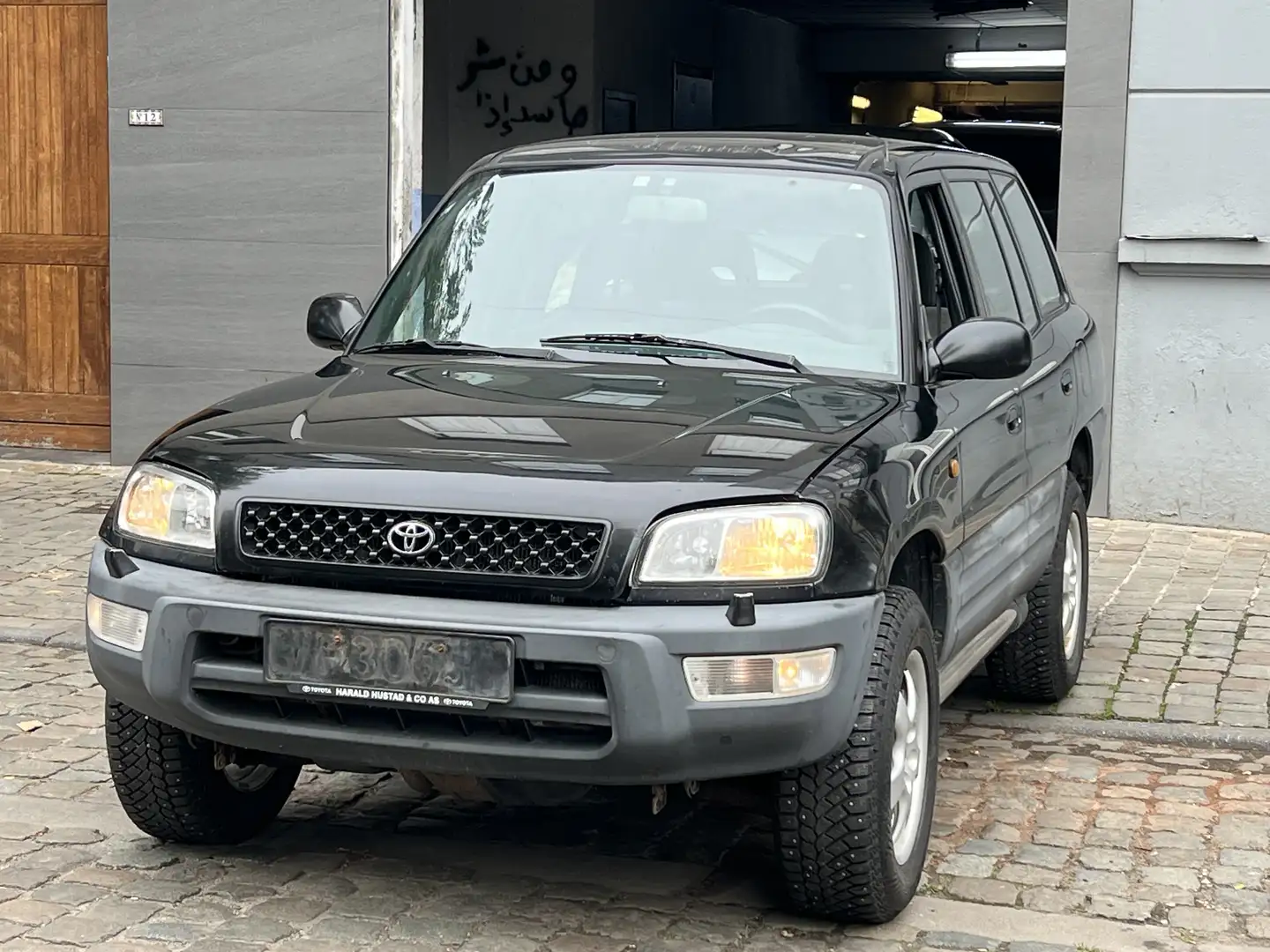 Toyota RAV 4 2.0i 16v Pack Deauville Zwart - 1