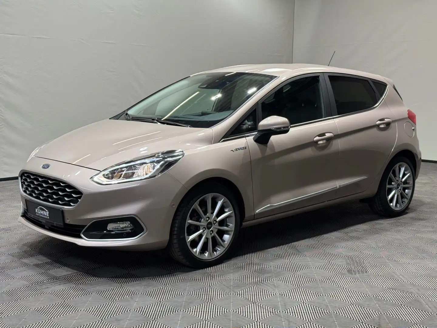 Ford Fiesta 1.0 Vignale | 5-TÜR NAVI DAB RÜKA WINTER Beige - 2