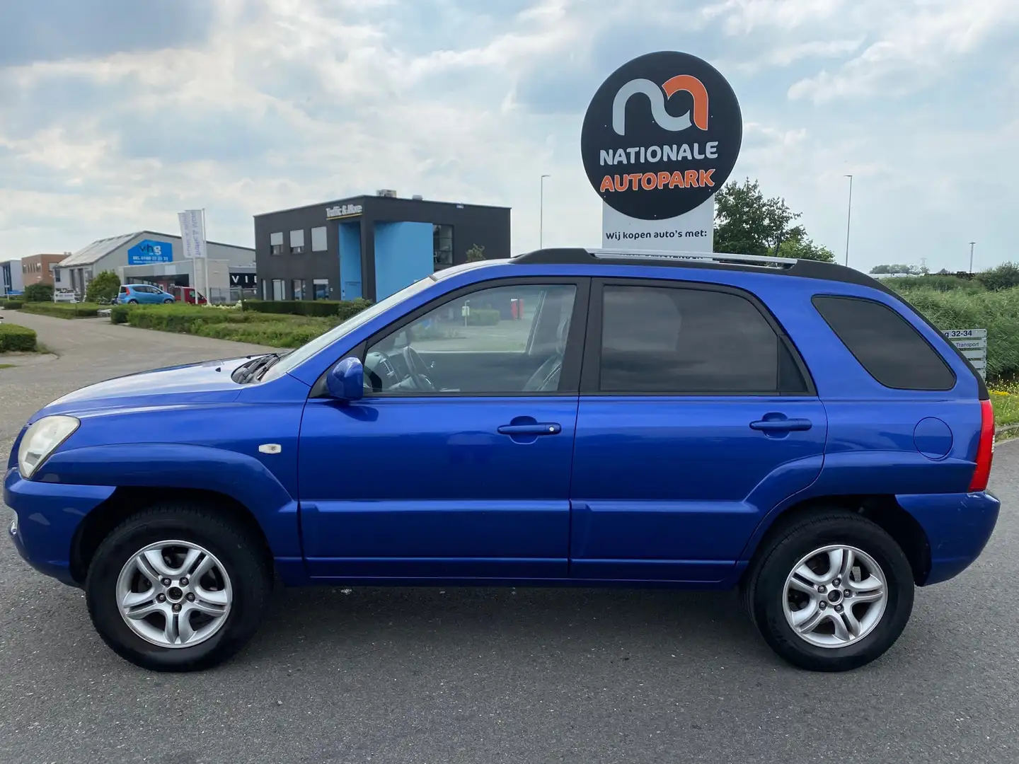 Kia Sportage 2008 * 2.0 CVVT Comfort * LMV * AIRCO * ELEC. RAME Albastru - 2