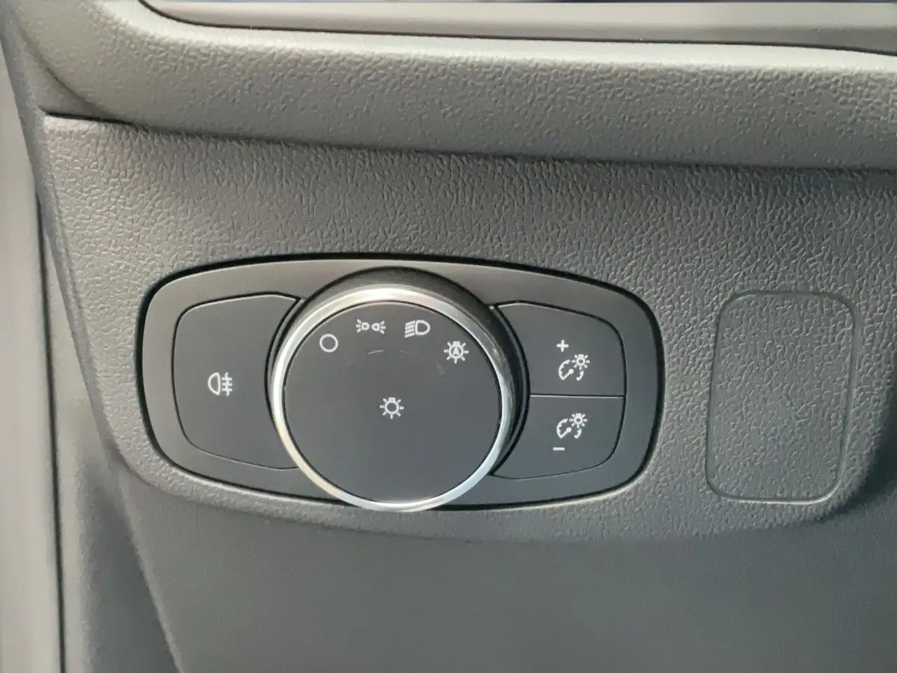 Ford Focus ST-Line Bluetooth Navi LED Klima el. Fenster, миниатюра 18