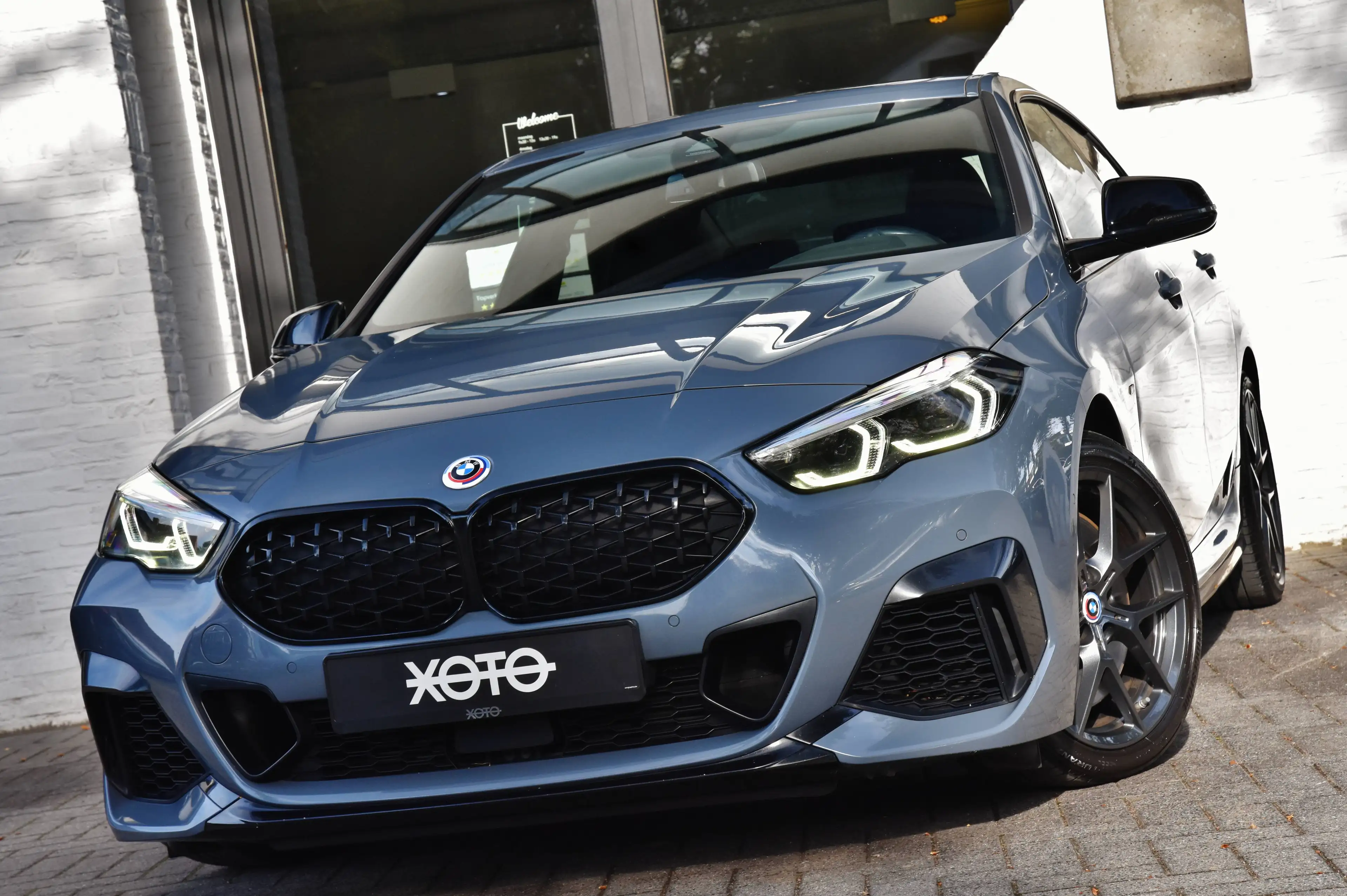 BMW 235 i XDRIVE AS GRANCOUPE M PERFORMANCE *** M SEATS / H&K / HEAD UP / PANO ***