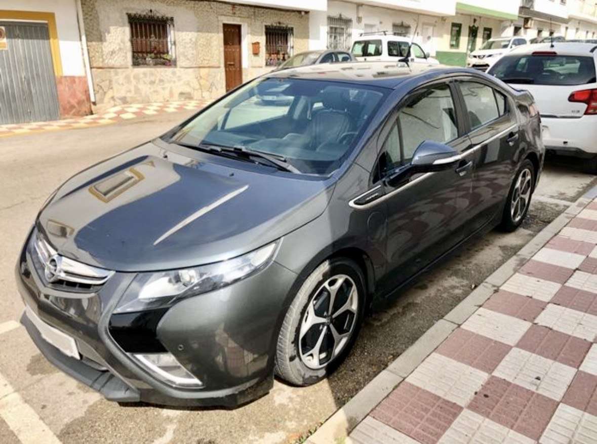 Opel Ampera Excellence - foto 1