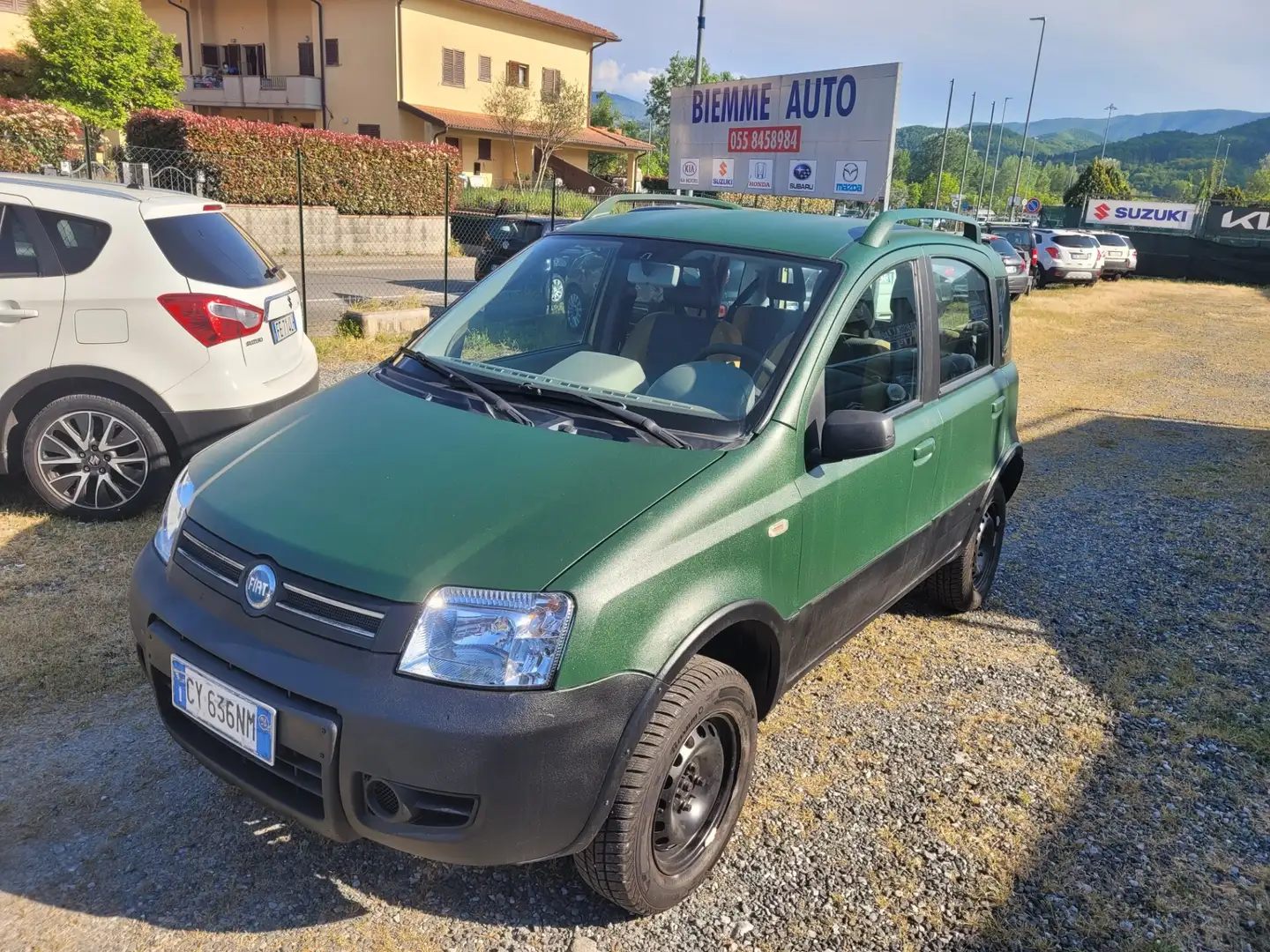 Fiat Panda 1.3 MJT 16V 4x4 GANCIO TRAINO Grün - 1