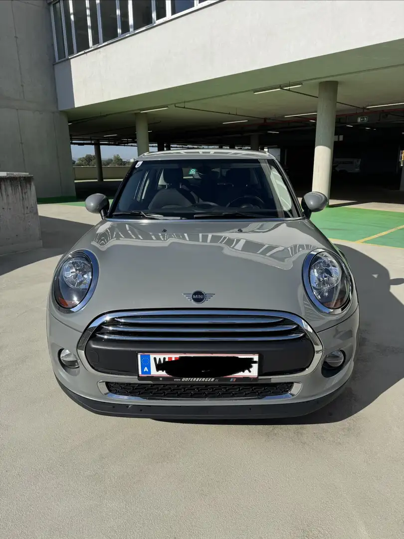 MINI One - 1
