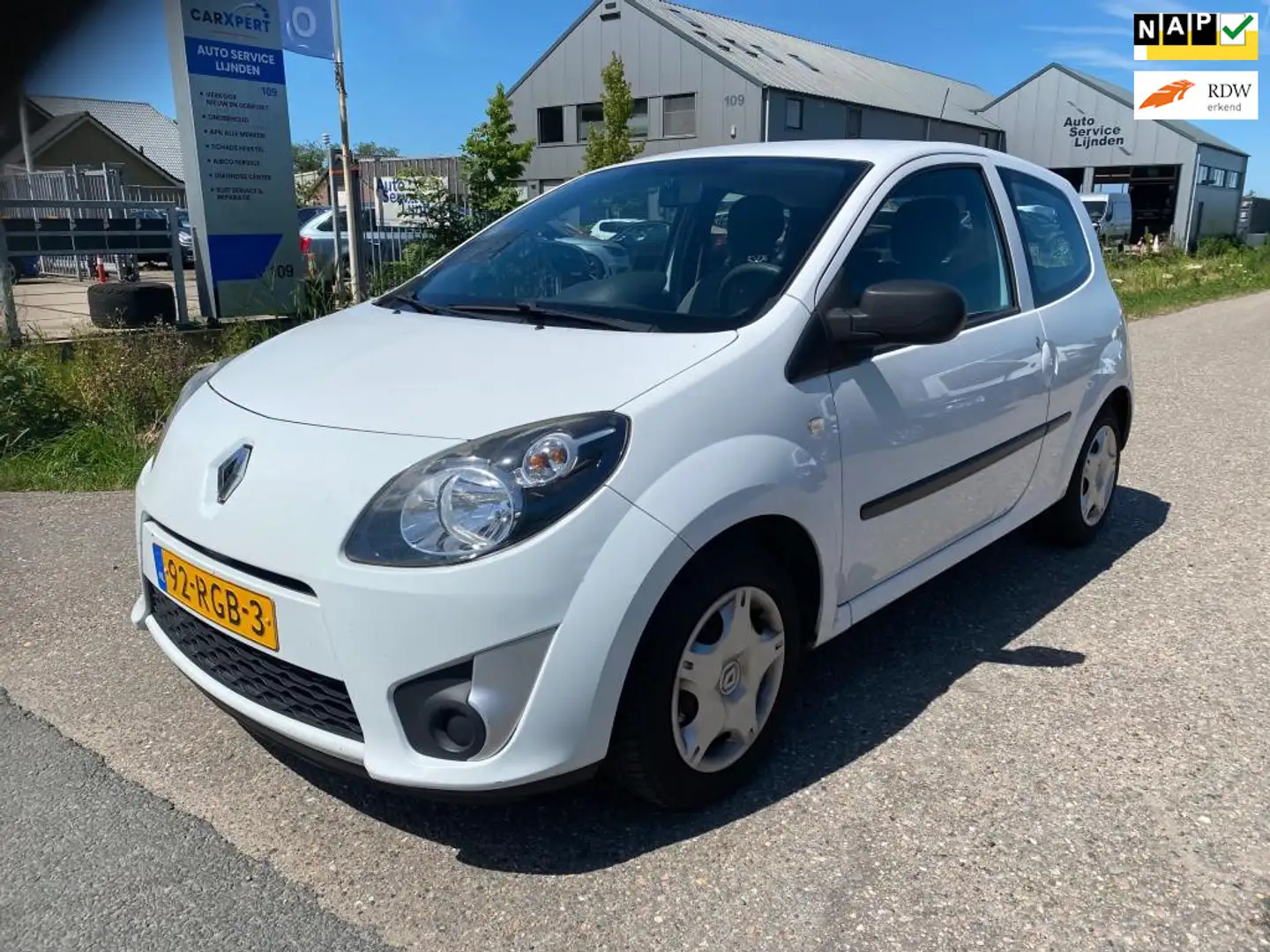 Renault Twingo 1.2-16V Authentique Wit - 1