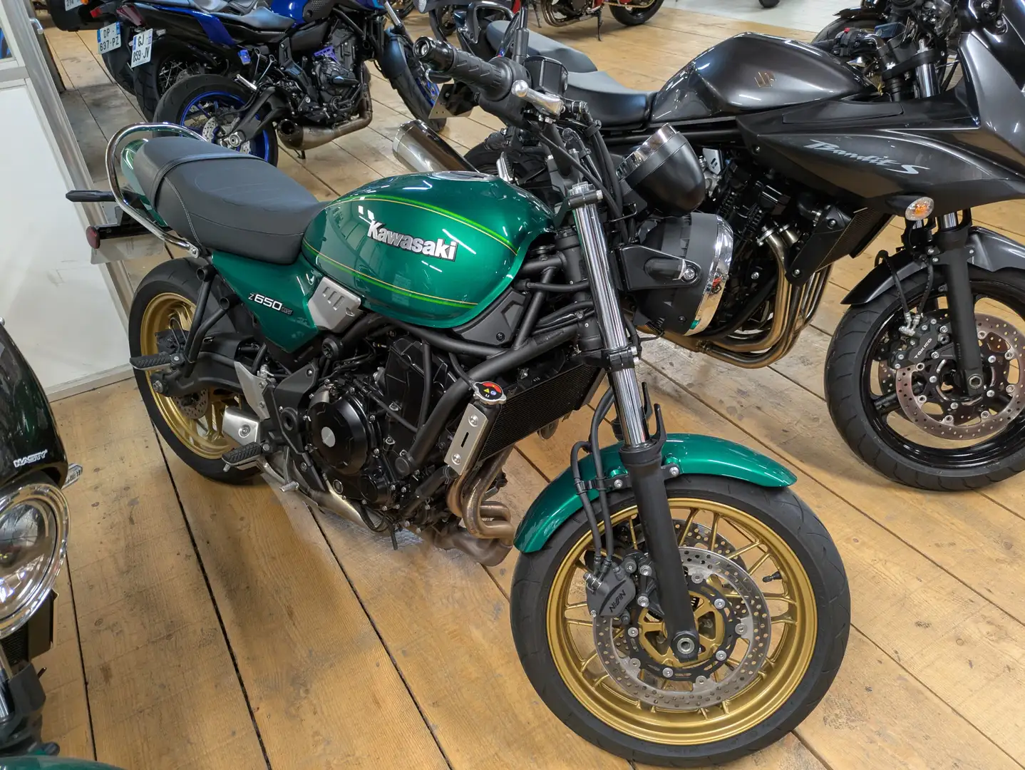Kawasaki Z 650 Vert - 1