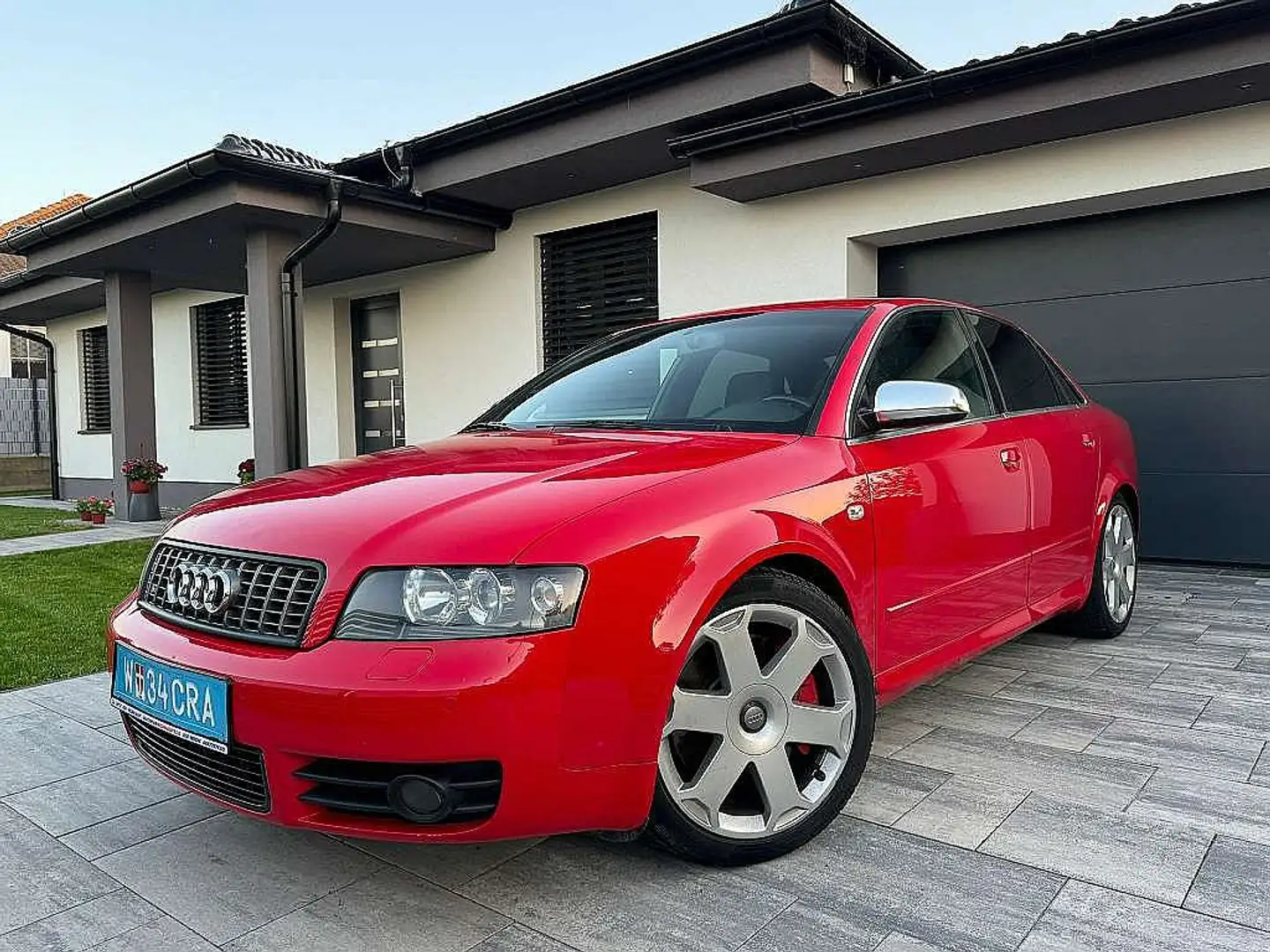 Audi S4 4,2 V8 quattro !!!EINMALIG IN ÖSTERREICH 1 OF 2... Roşu - 1