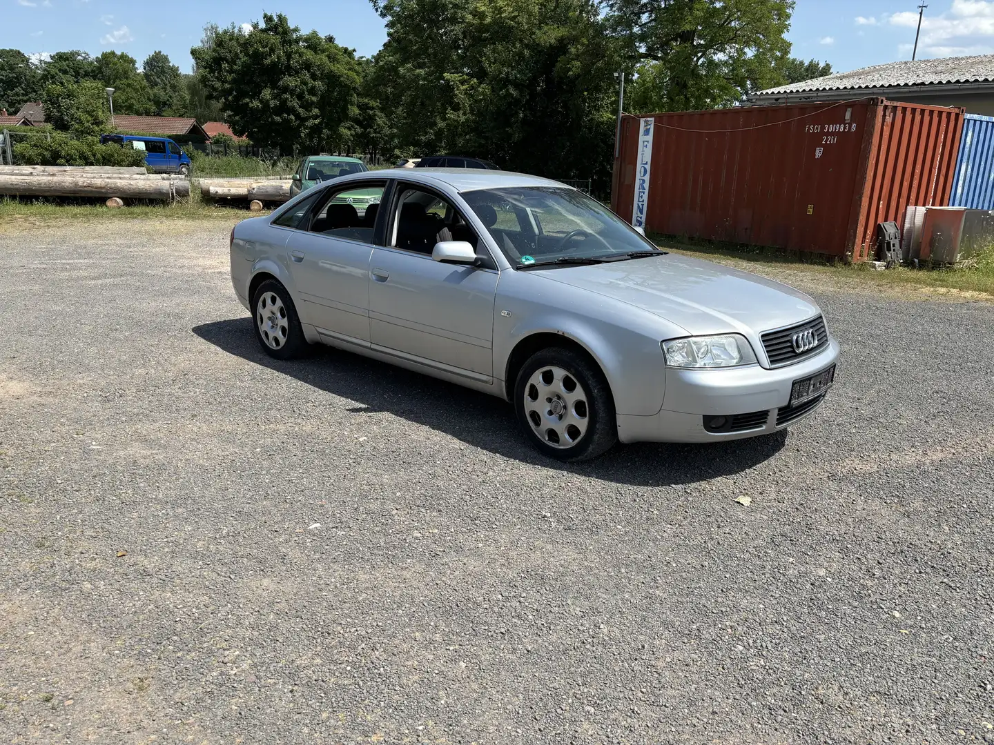 Audi A6 2.0 Grau - 2