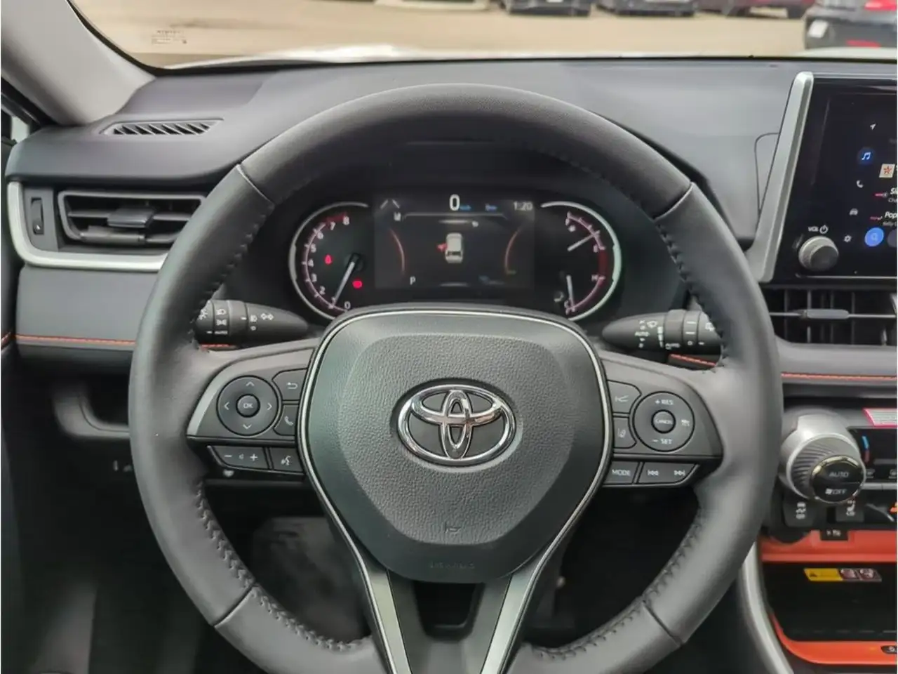 Toyota RAV 4 снимка Toyota RAV 4