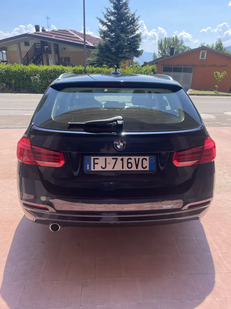 BMW 316 316d Touring Luxury auto - 1
