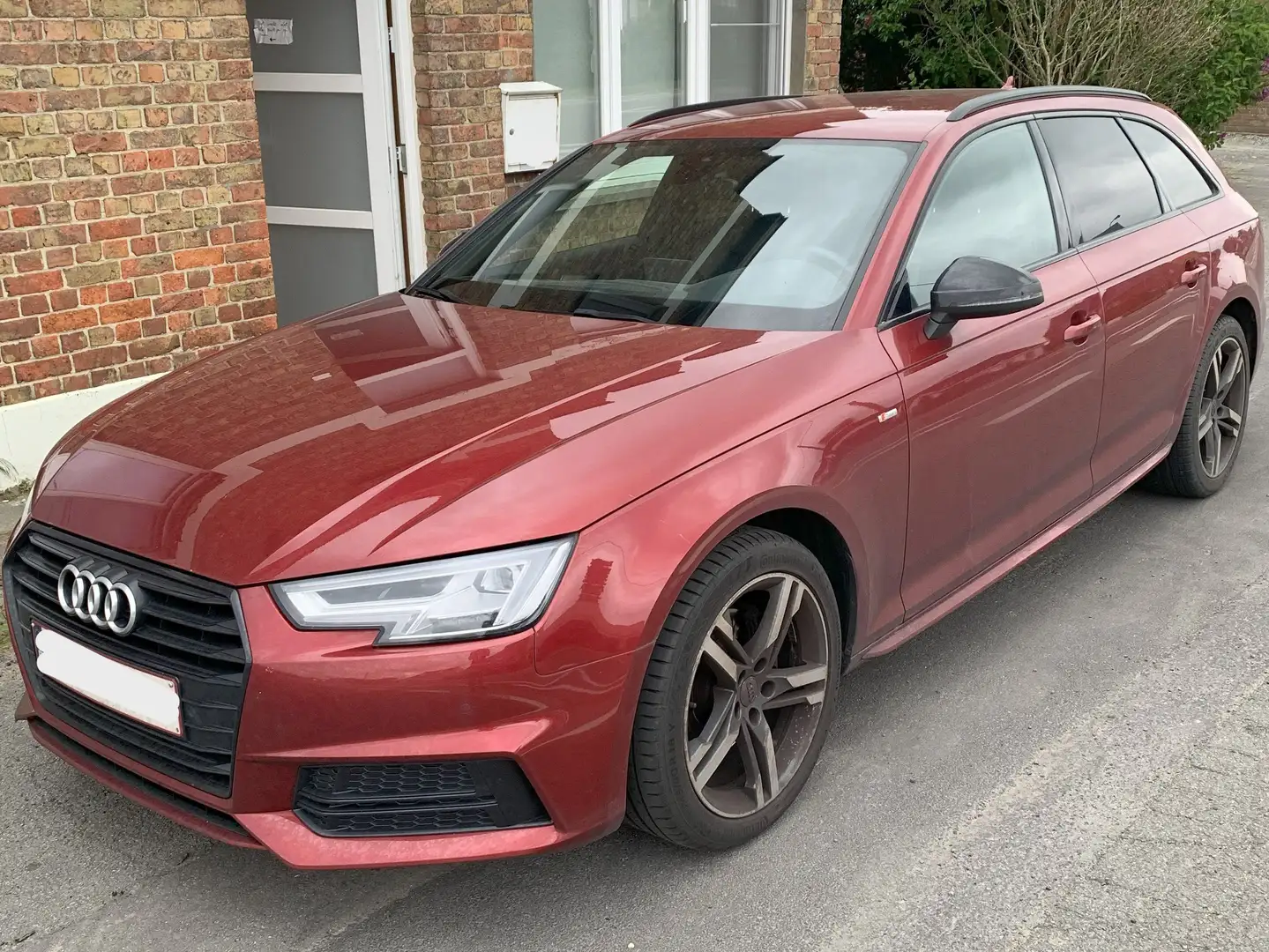 Audi A4 A4 Avant 1.4 TFSI sport Rood - 2
