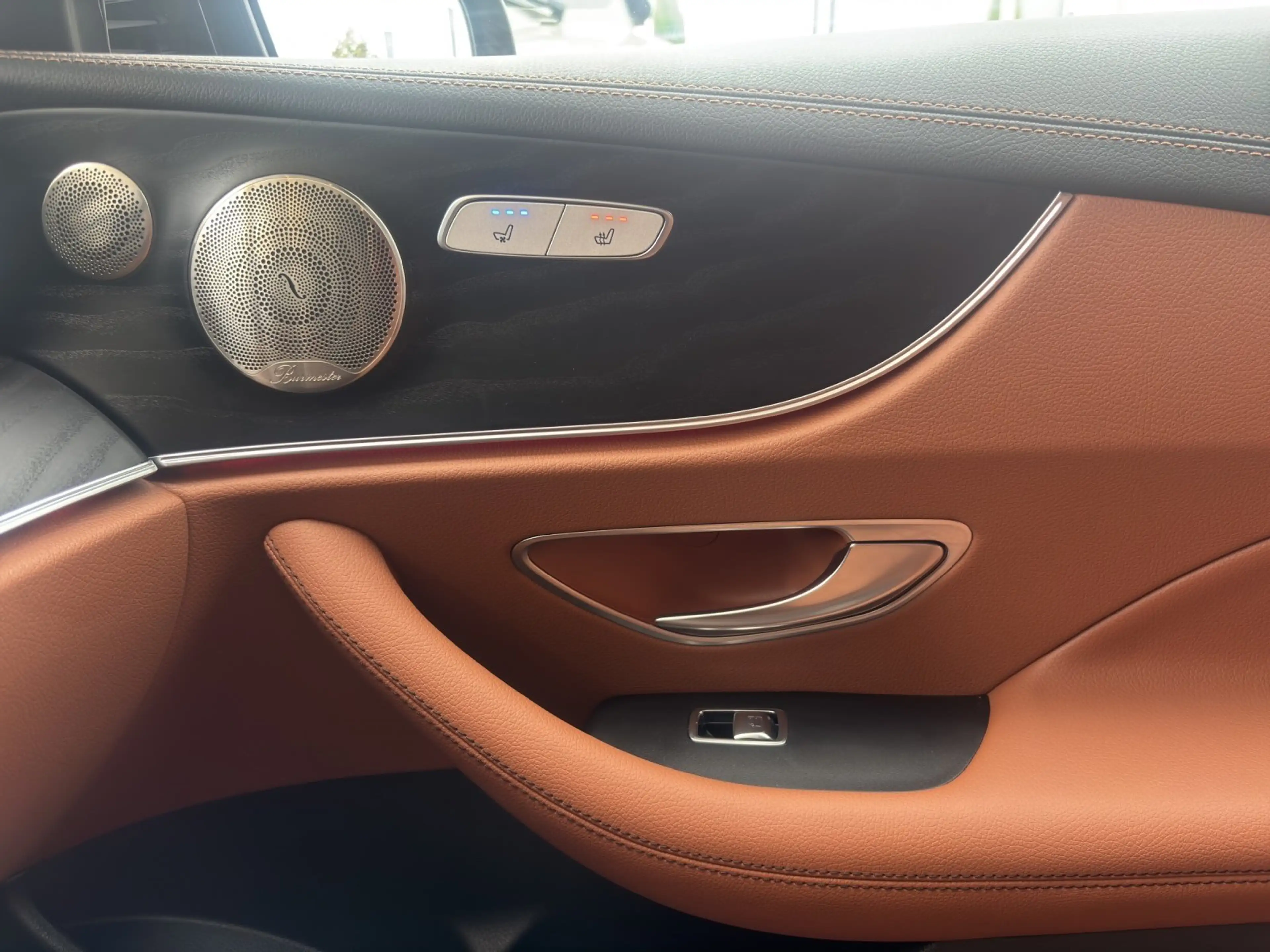 Mercedes-Benz E 400 d 4M Cpé AMG Massage DISTRO Burm ABC KeyGo — photo 13
