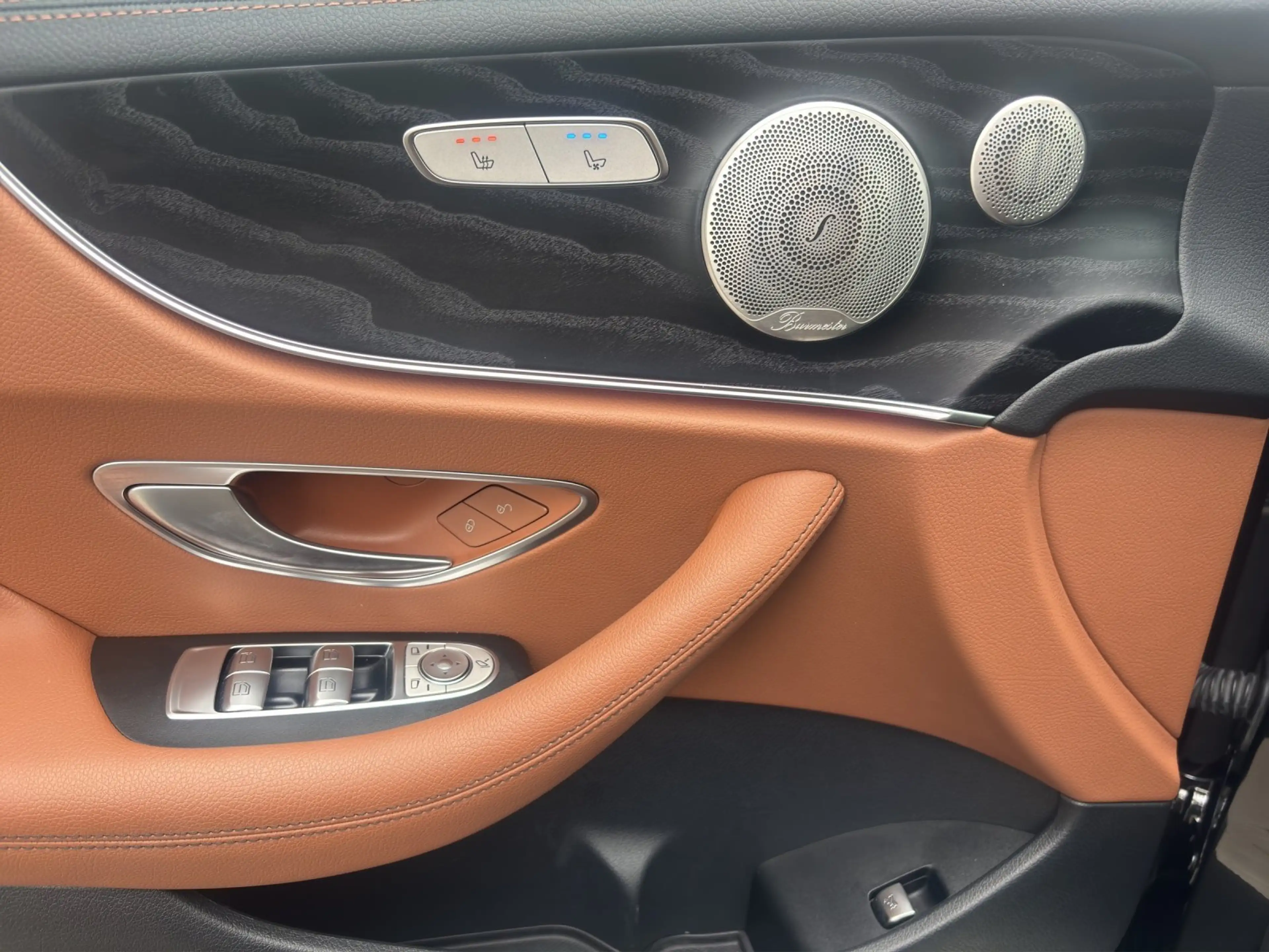 Mercedes-Benz E 400 d 4M Cpé AMG Massage DISTRO Burm ABC KeyGo — photo 14