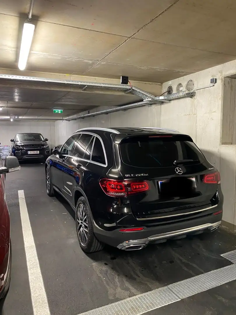 Mercedes-Benz GLC 220 d 4MATIC Aut. Schwarz - 2