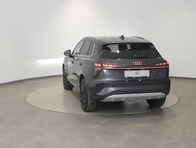 Audi Q3 TFSI quattro 150 kW  intense Ansicht 4