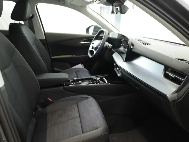 Audi Q3 TFSI quattro 150 kW  intense Ansicht 10