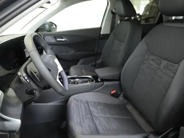 Audi Q3 TFSI quattro 150 kW  intense Ansicht 9