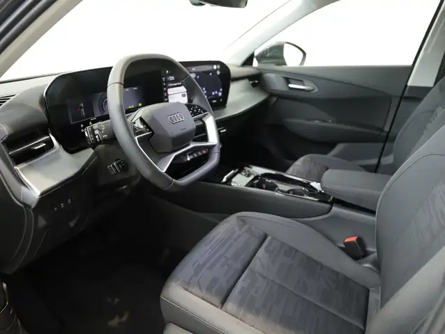 Audi Q3 TFSI quattro 150 kW  intense Ansicht 8