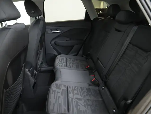 Audi Q3 TFSI quattro 150 kW  intense Ansicht 11