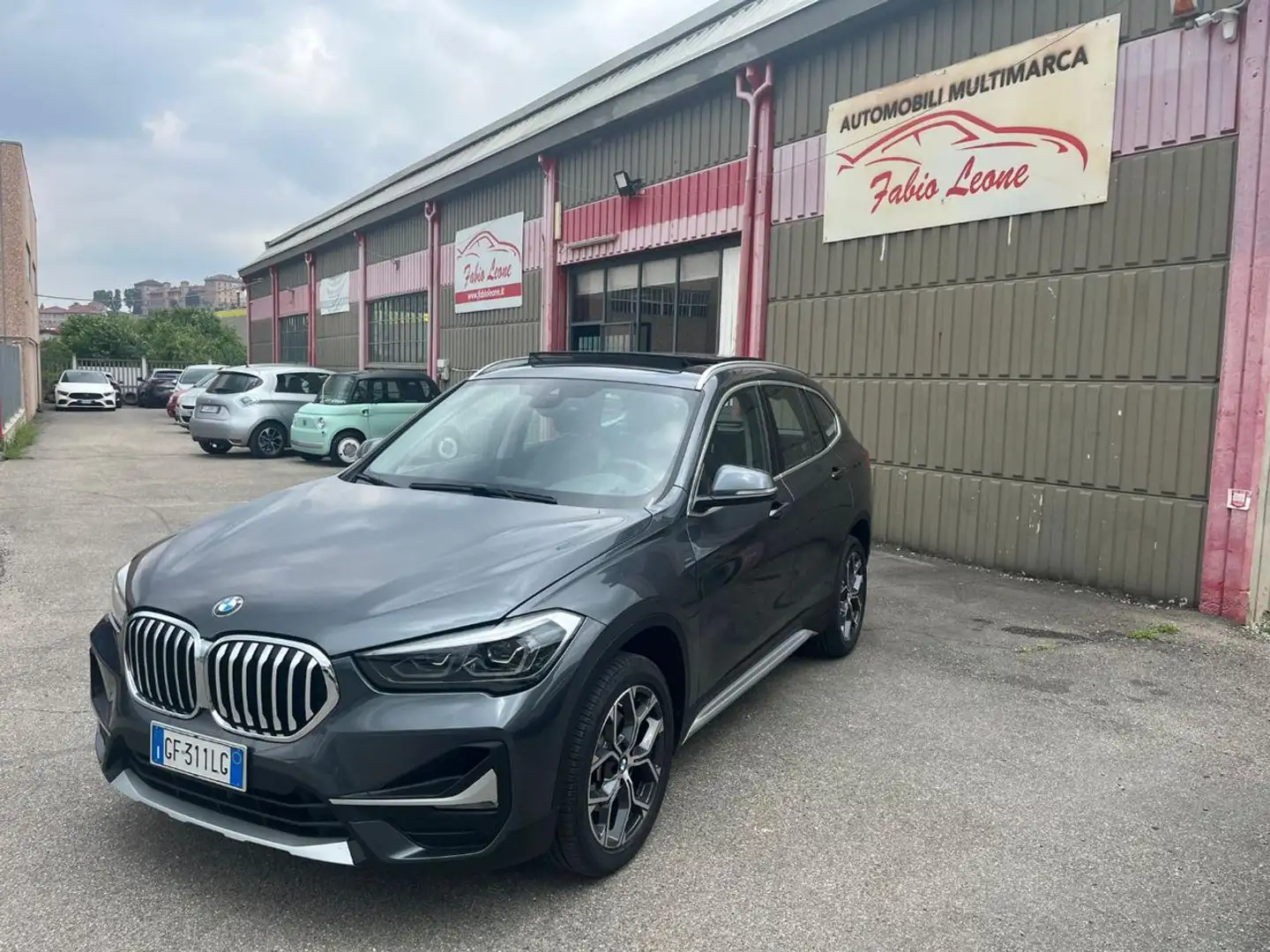 BMW X1 sDrive18d xLine Plus Grigio - 1