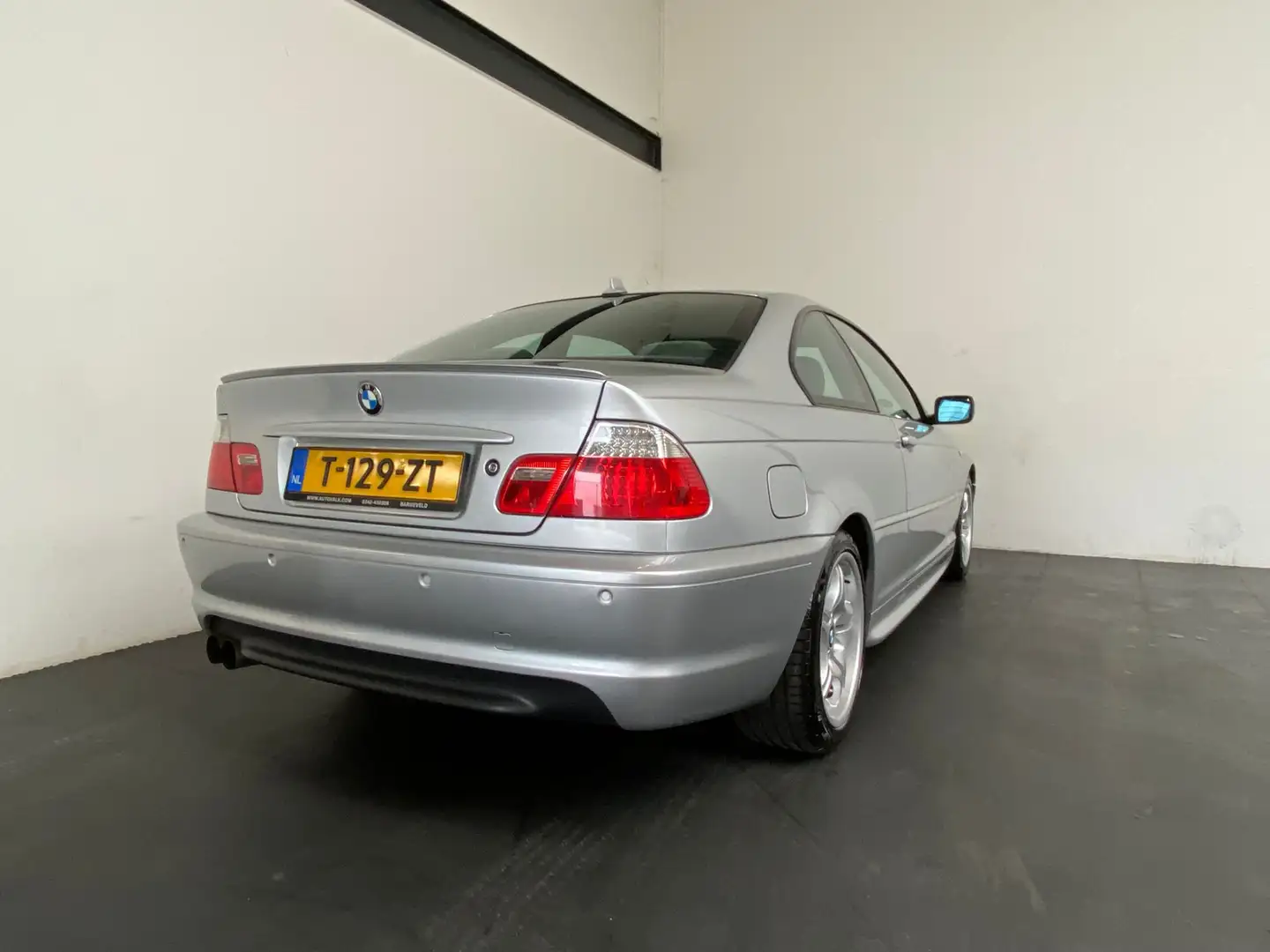 BMW 320 3-serie Coupé 320Ci Gri - 2
