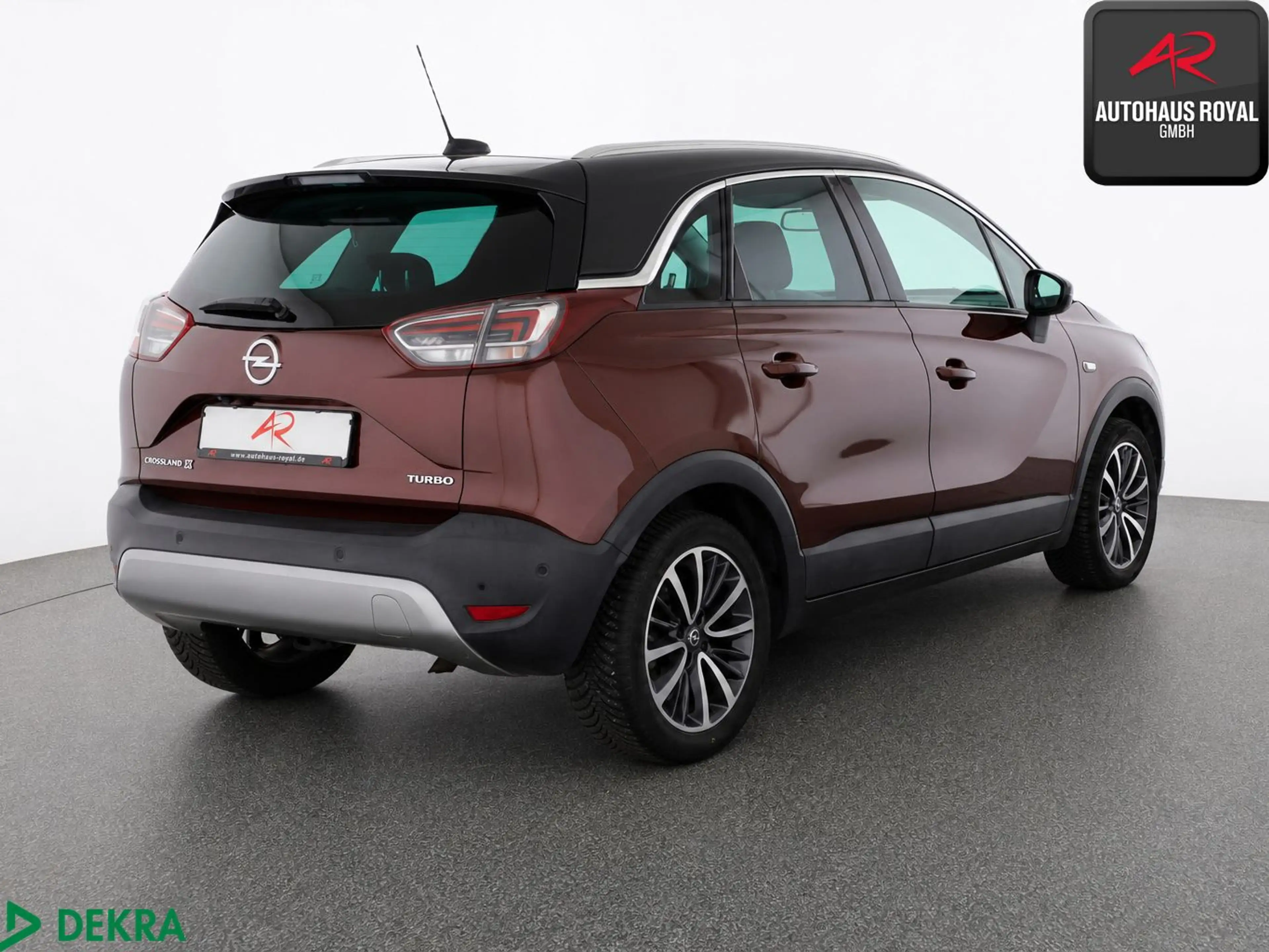 Opel Crossland X 1.2 HUD,KEYLESS,NAVI,LED,TOTWINKEL — photo 5