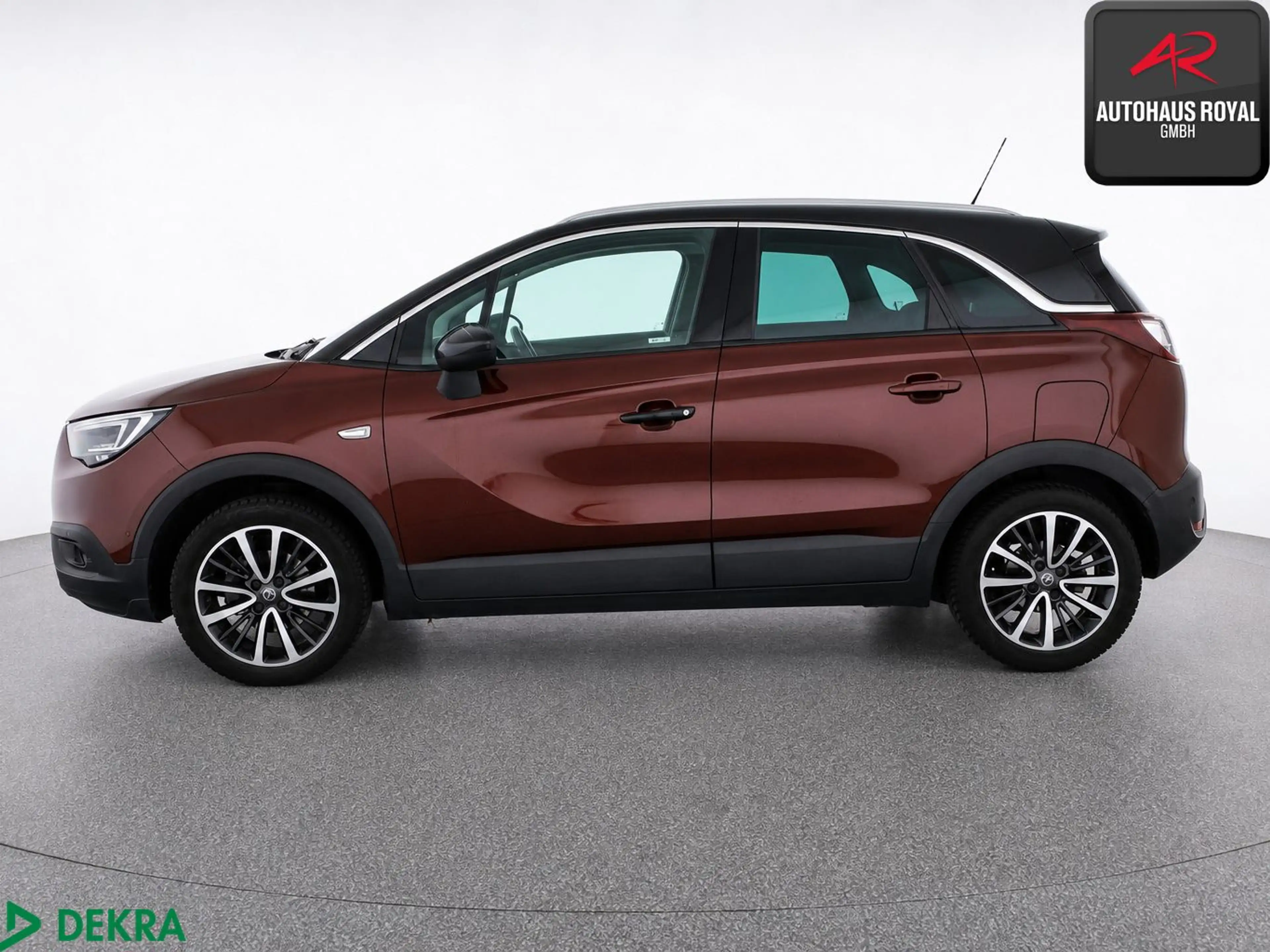 Opel Crossland X 1.2 HUD,KEYLESS,NAVI,LED,TOTWINKEL — photo 2