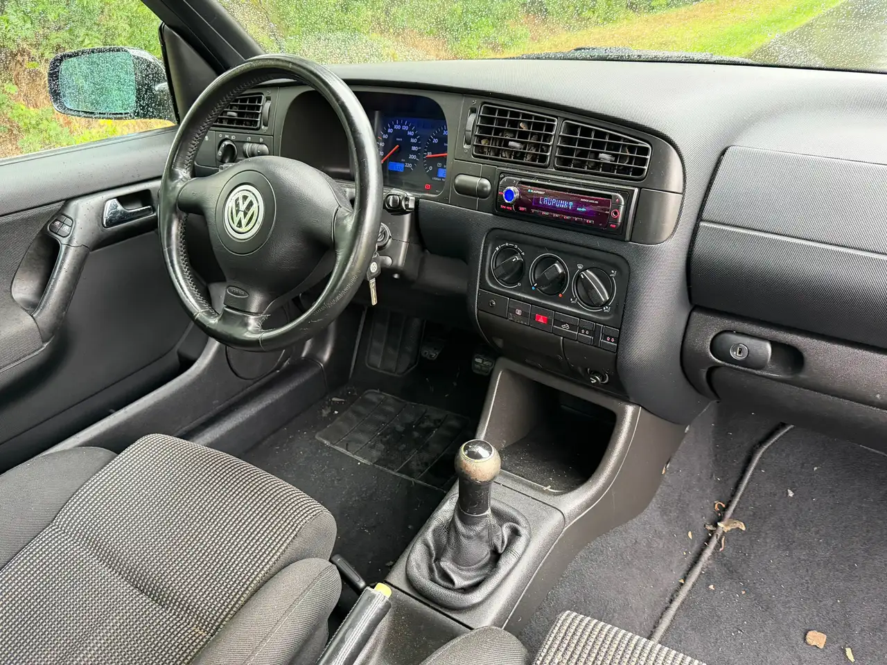 Volkswagen Golf Cabriolet 2.0 Highline | " 157.000 " KM + Dak werkt niet !!, foto 3