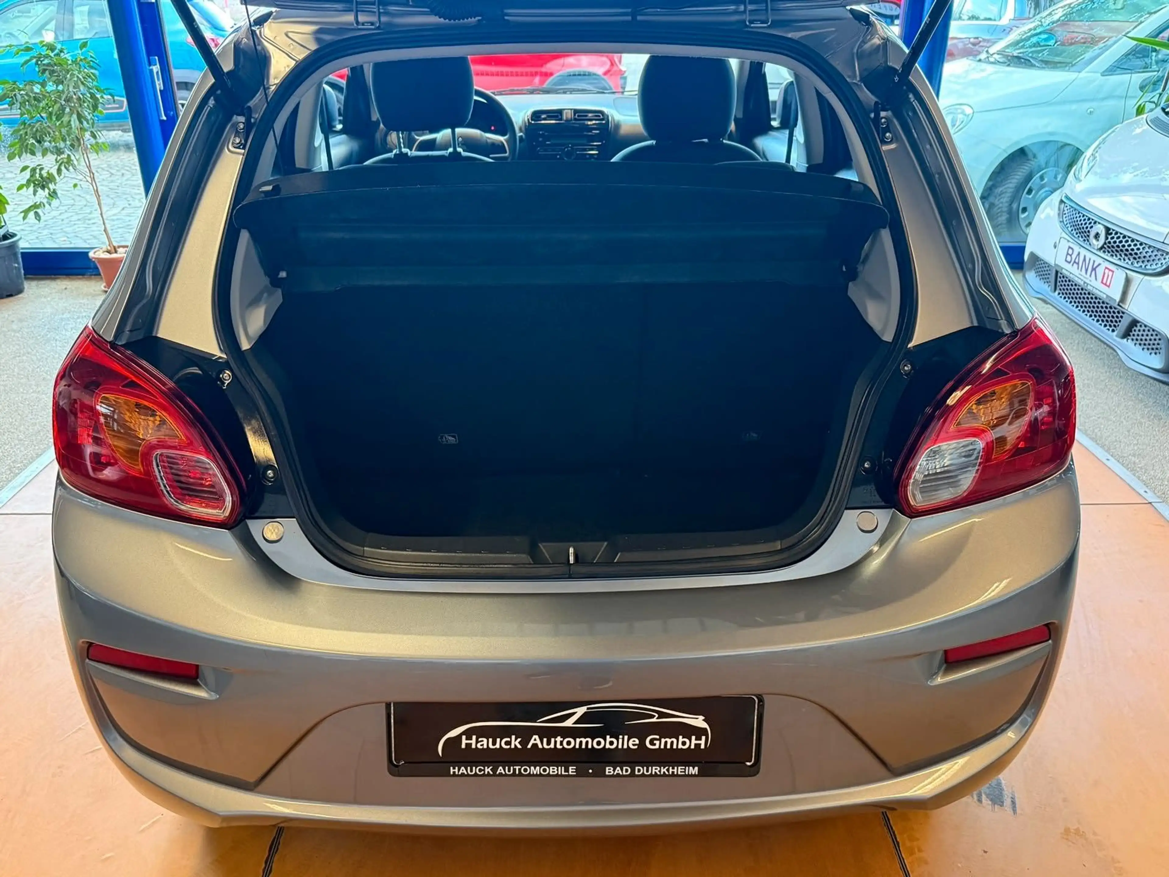Mitsubishi Space Star Edition 100 Klima nur 13 TKM — photo 11